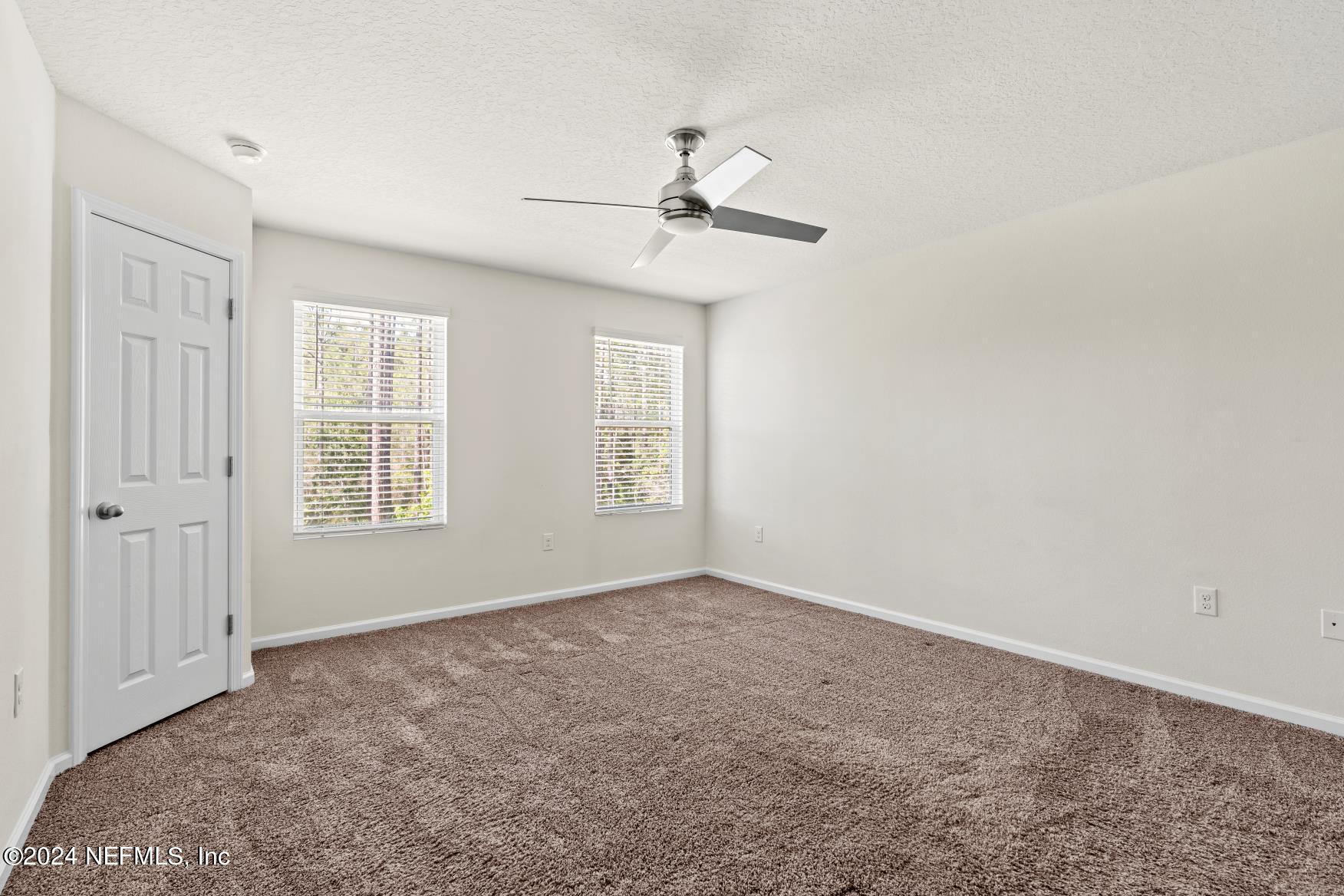 42 SCOTCH PEBBLE Drive