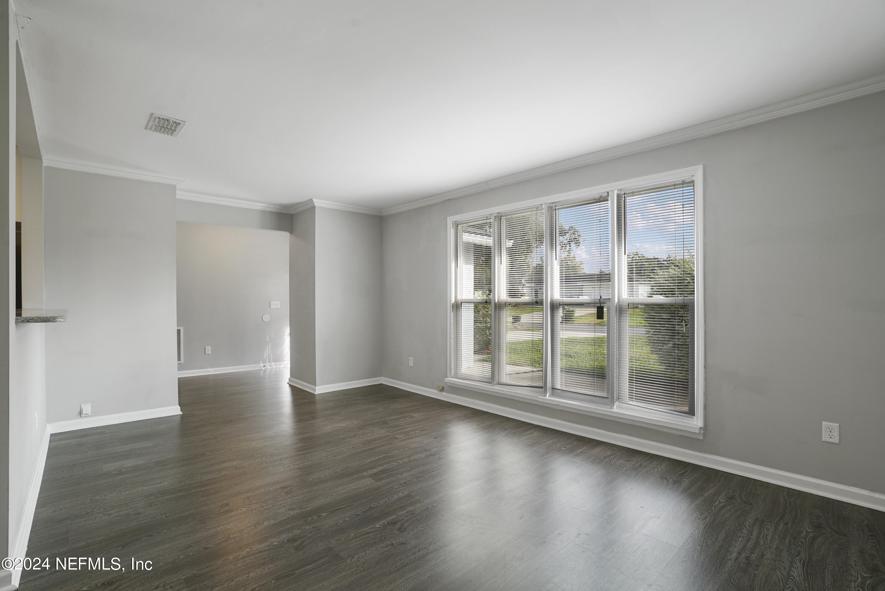 582 WILLIAM PENN Street