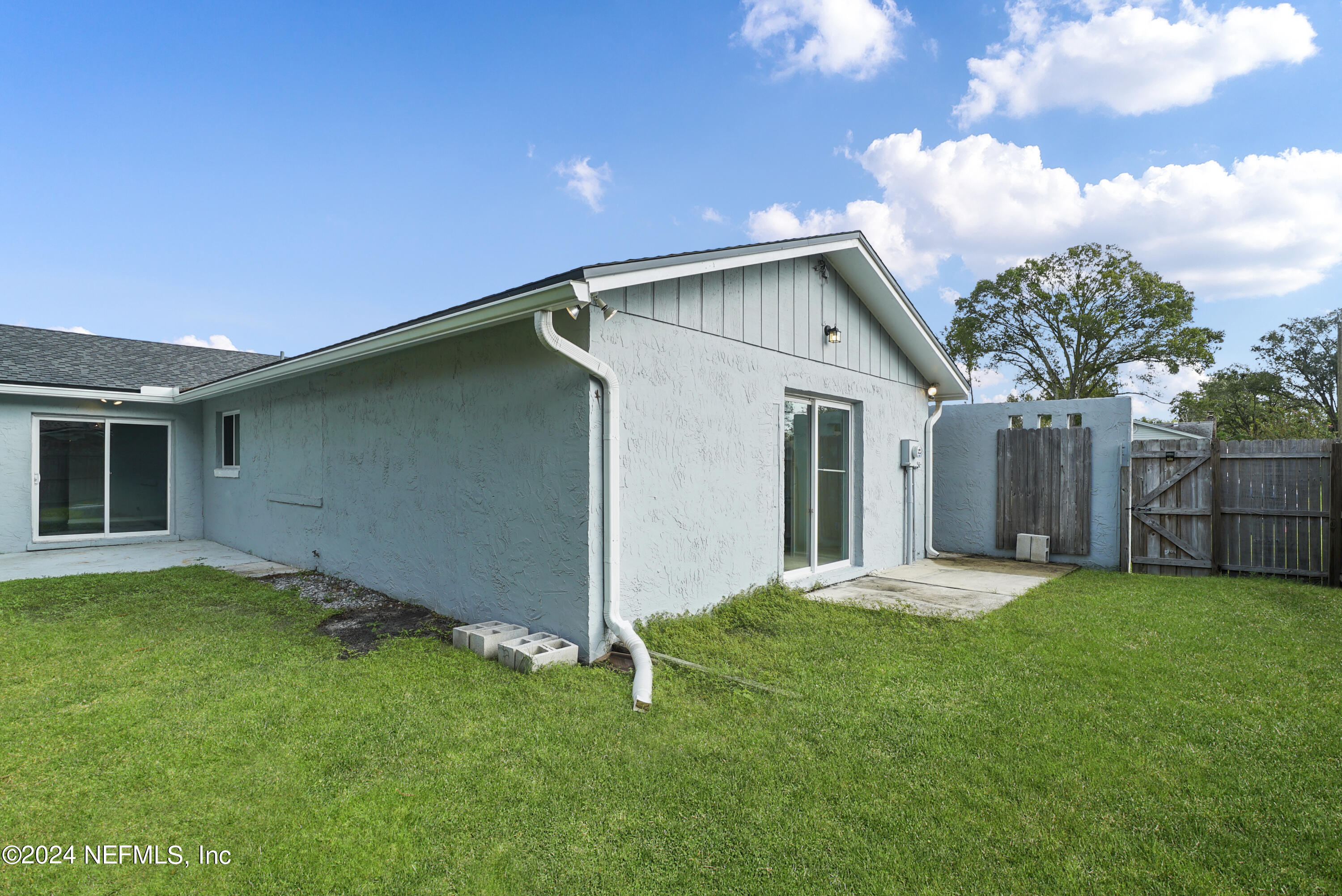 582 WILLIAM PENN Street