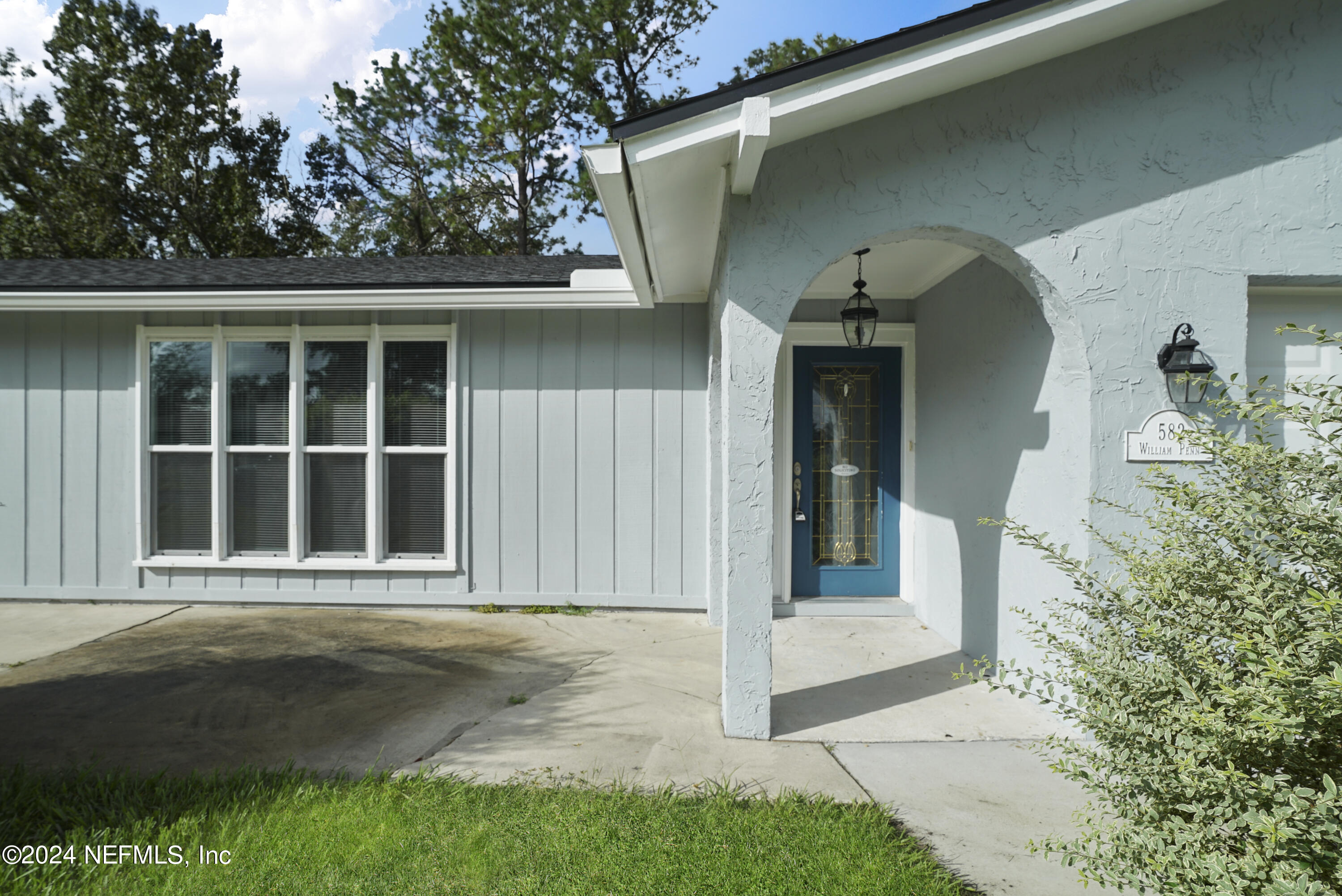 582 WILLIAM PENN Street