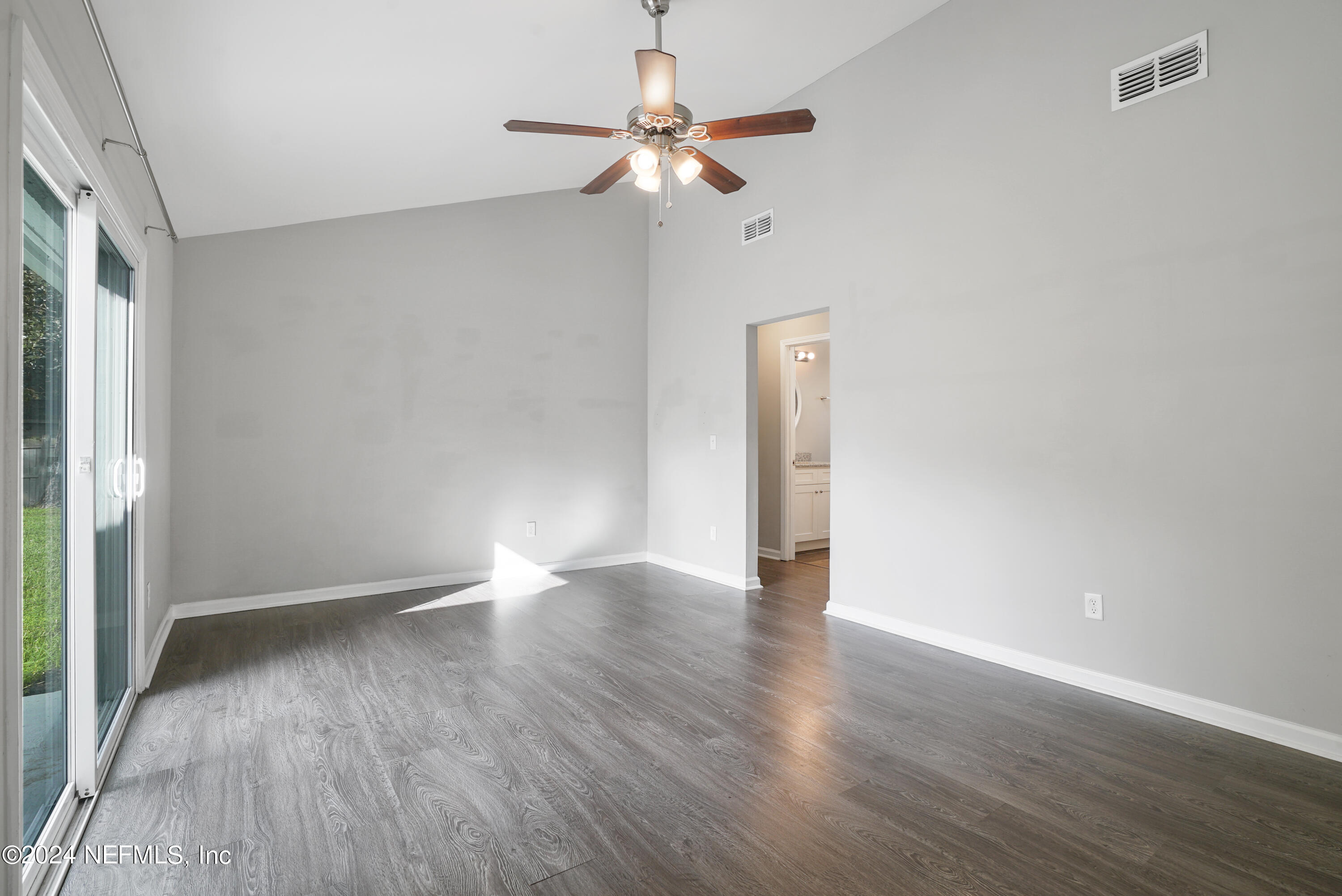 582 WILLIAM PENN Street