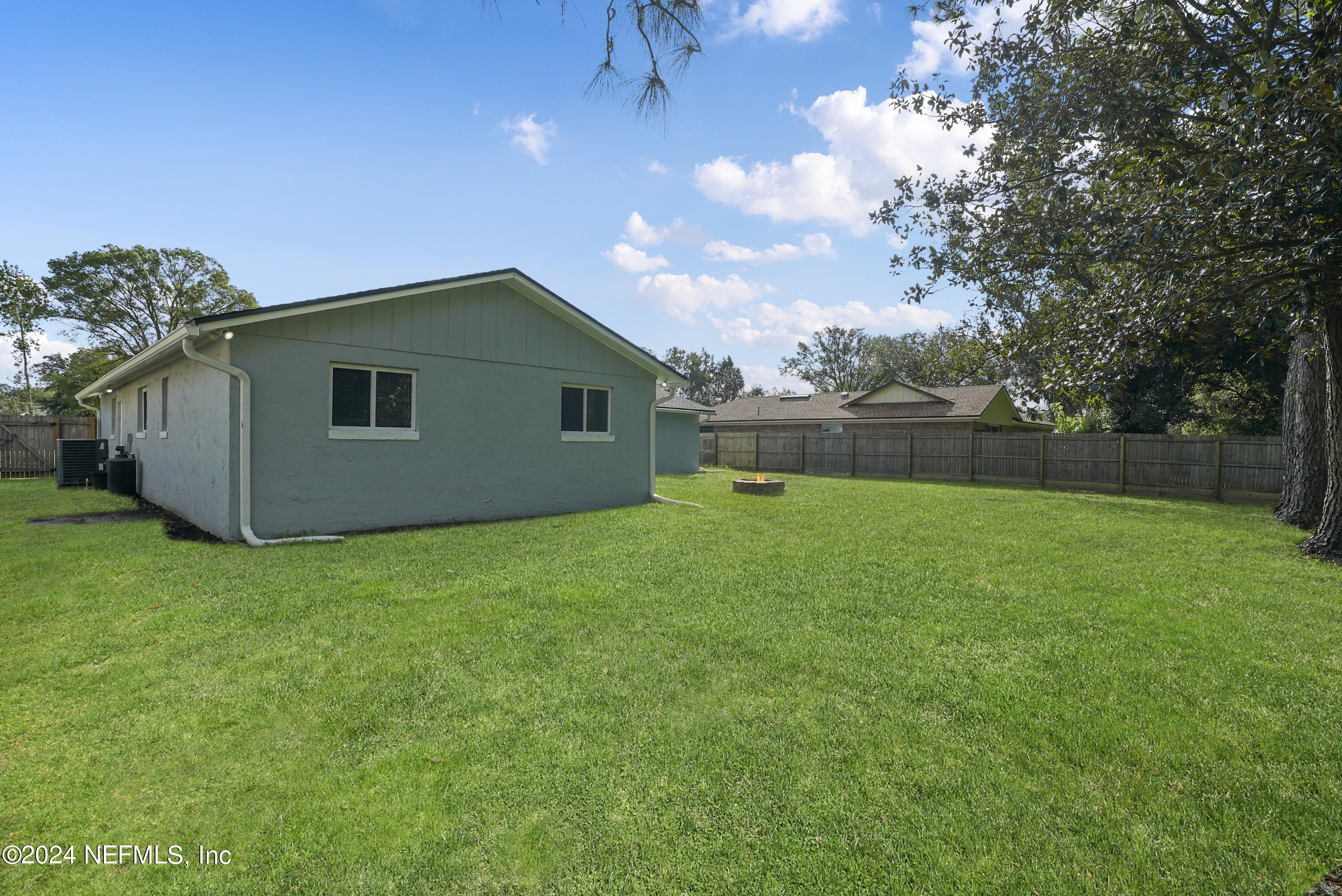 582 WILLIAM PENN Street