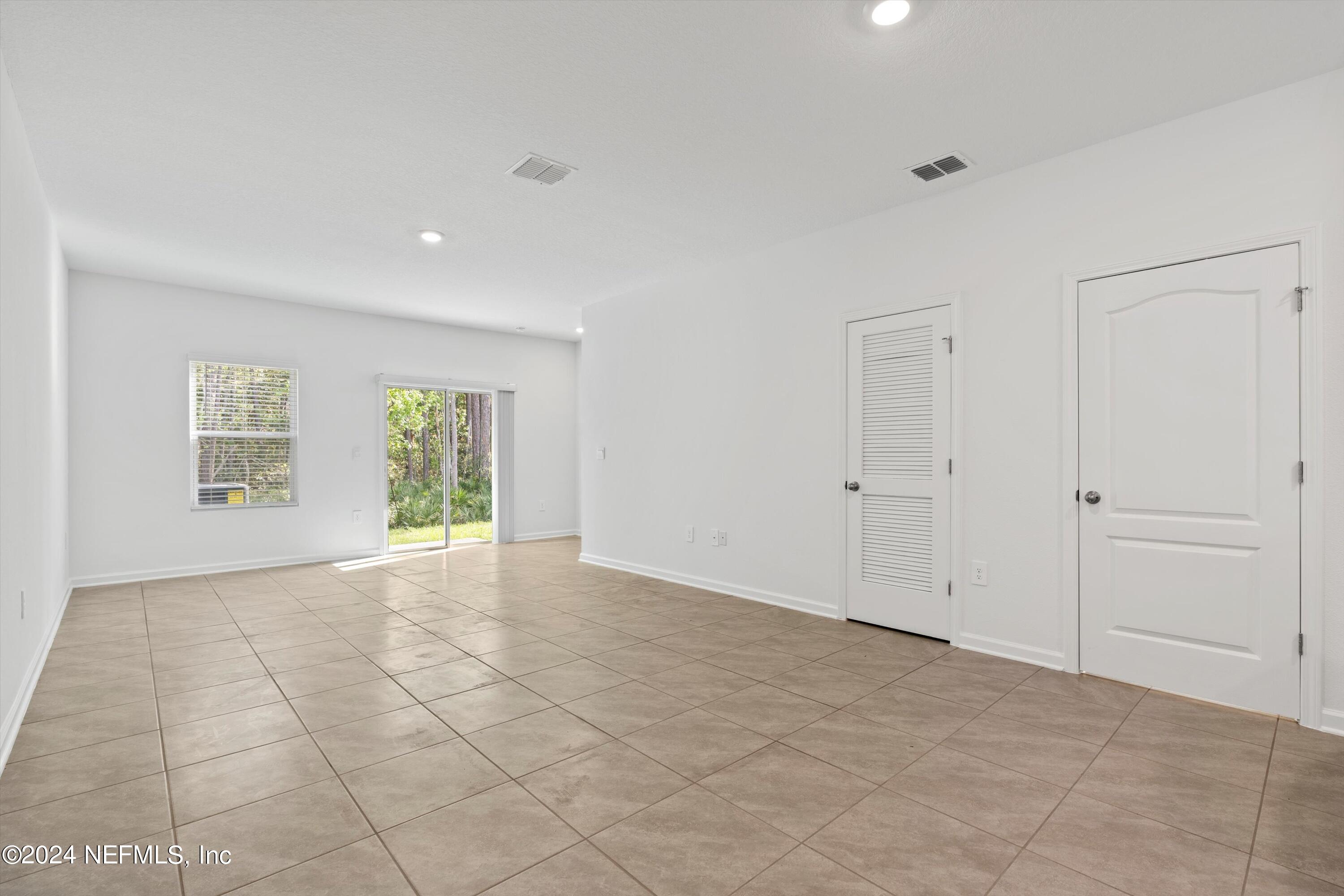 82 VERO Drive