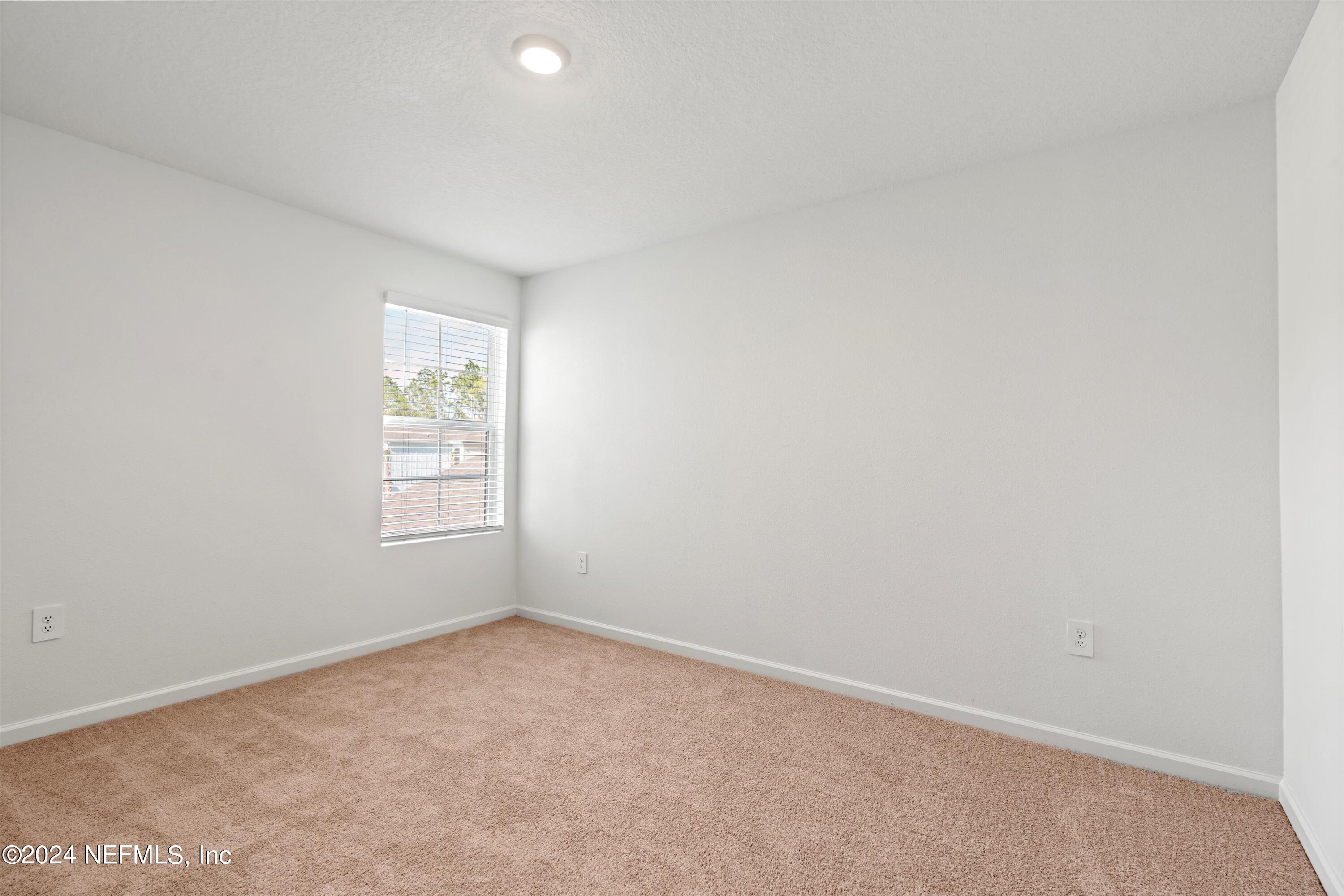 82 VERO Drive