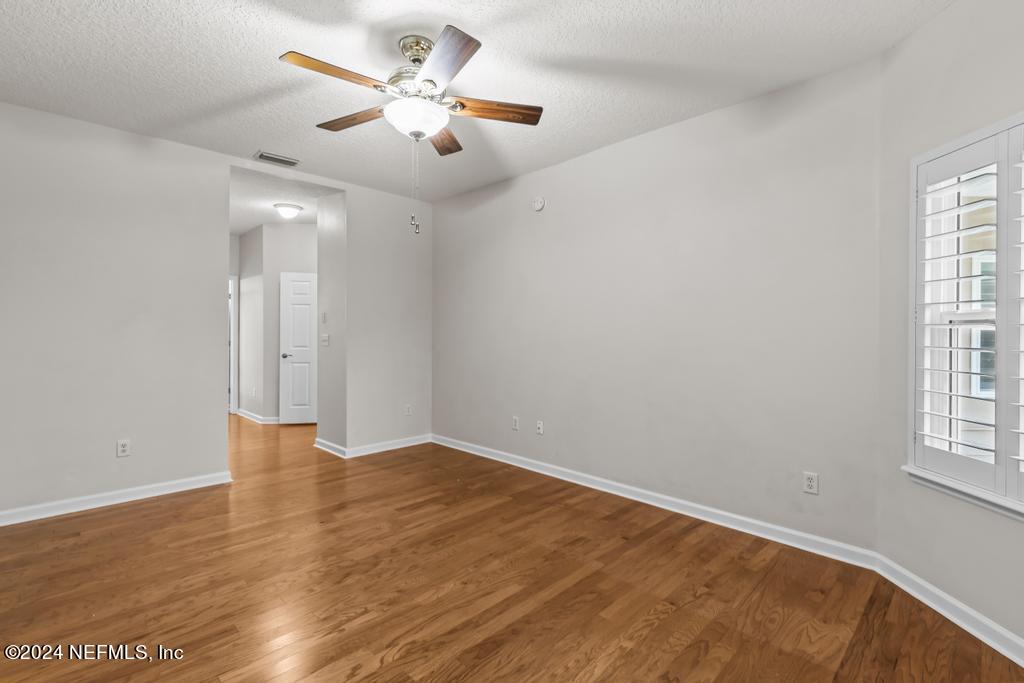 1592 CALMING WATER Drive