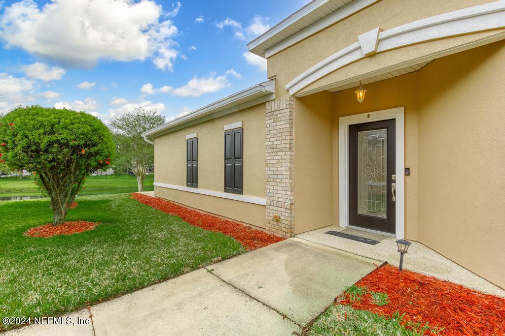 1592 CALMING WATER Drive