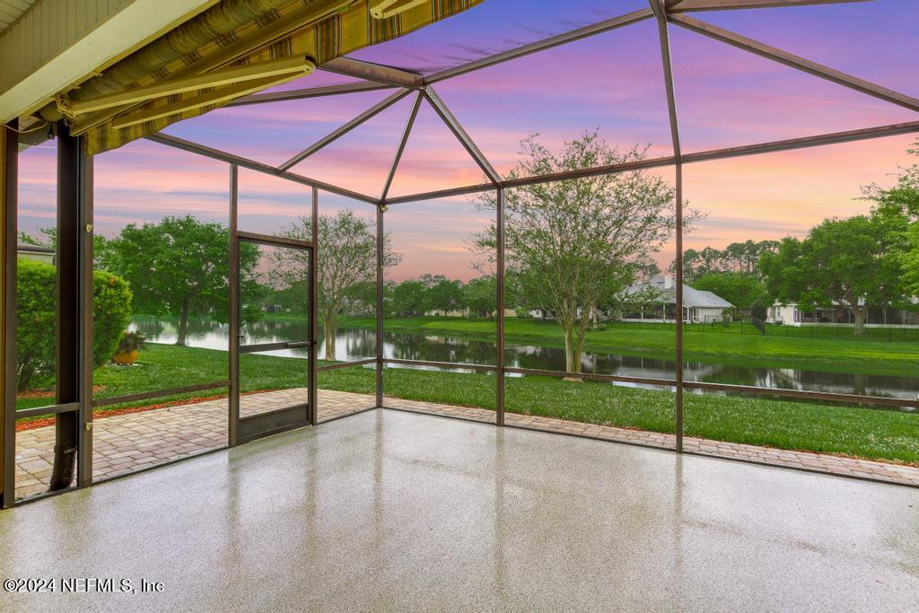 1592 CALMING WATER Drive