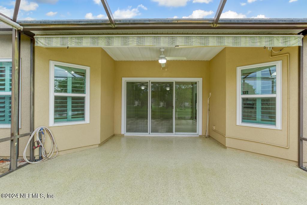 1592 CALMING WATER Drive