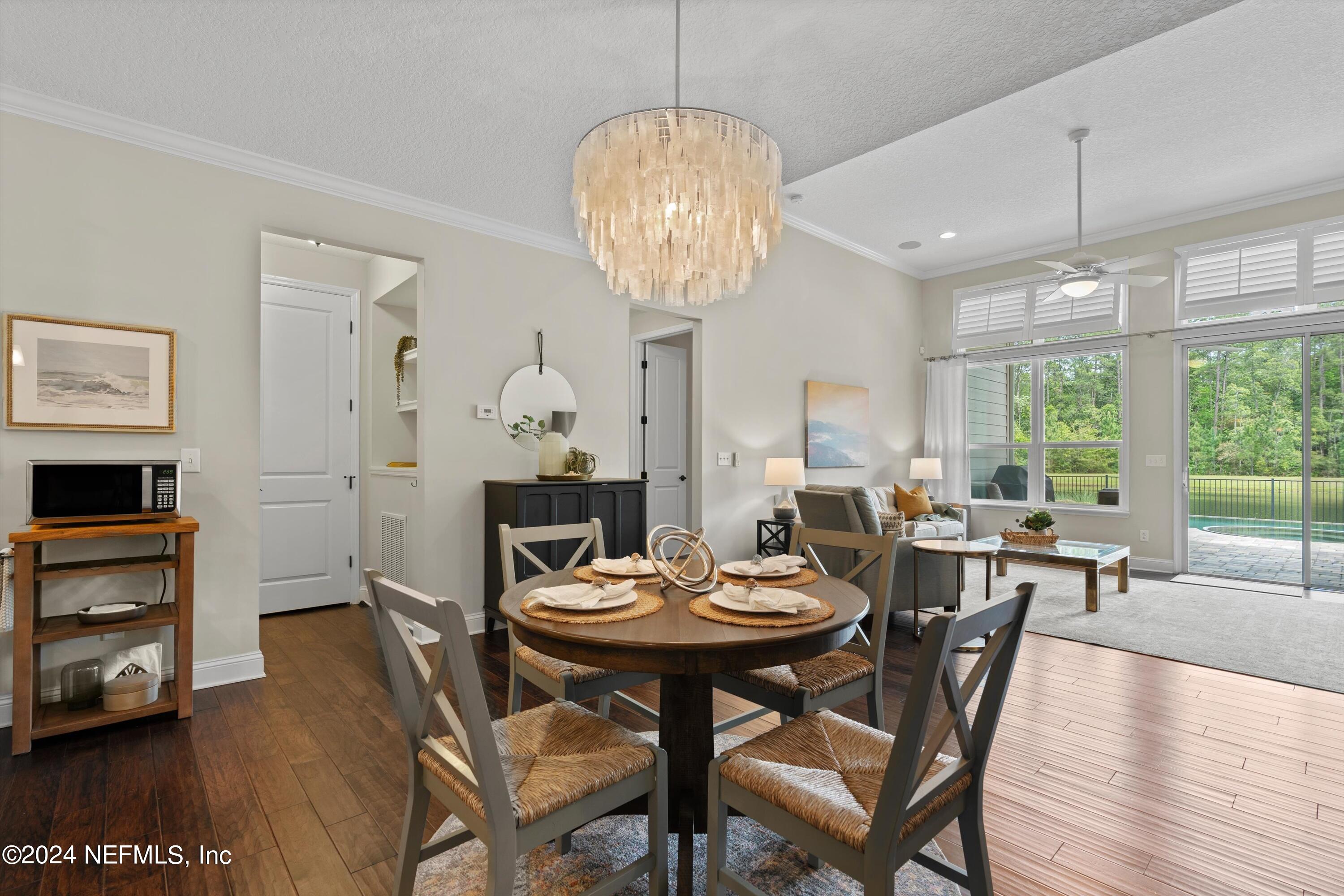 736 ASPEN LEAF Drive