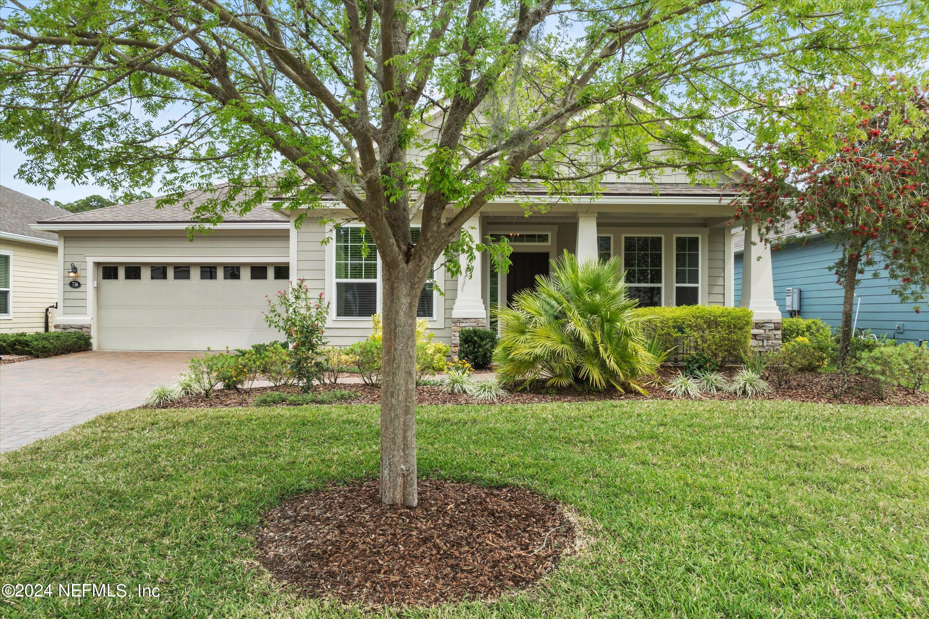 736 ASPEN LEAF Drive