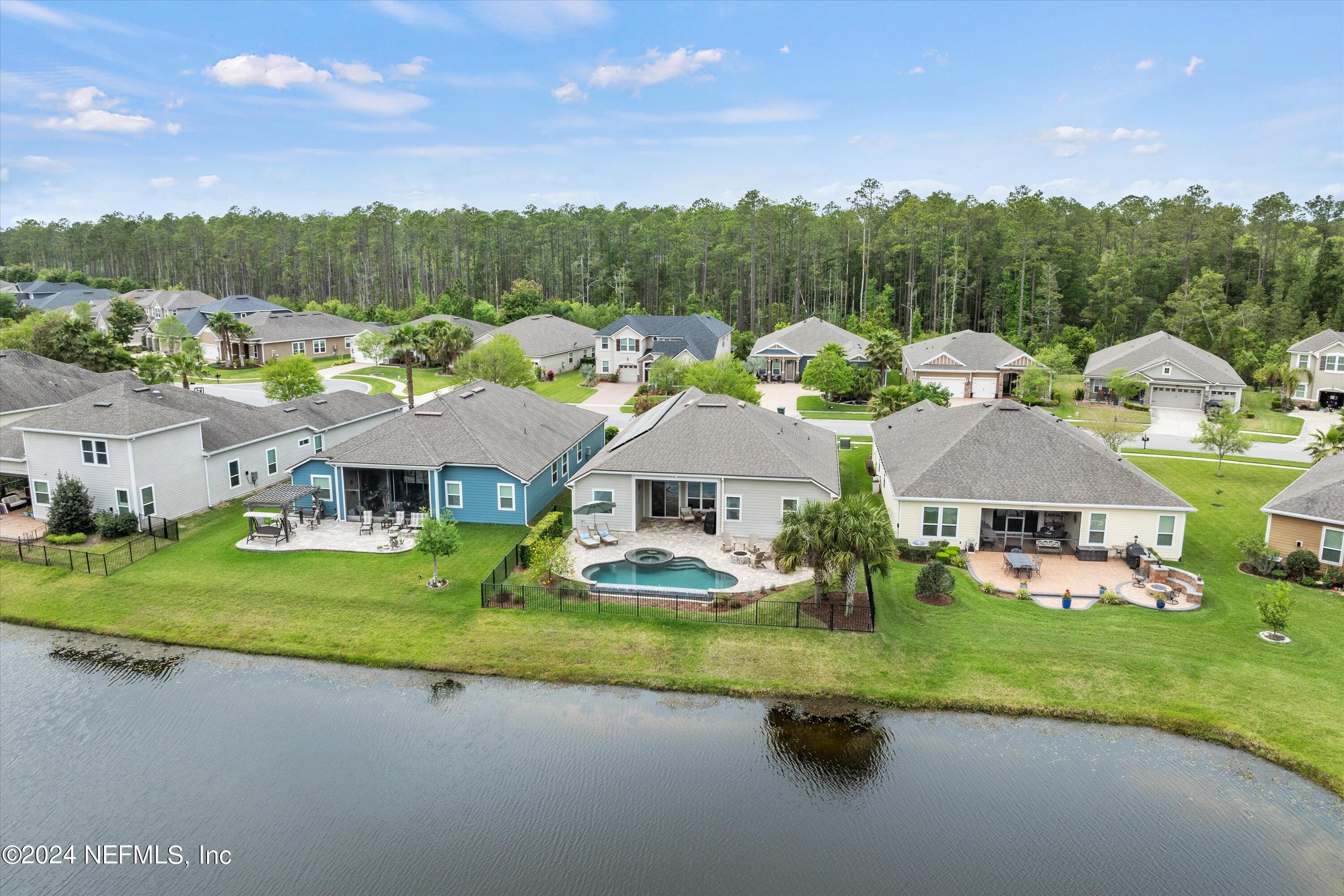 736 ASPEN LEAF Drive