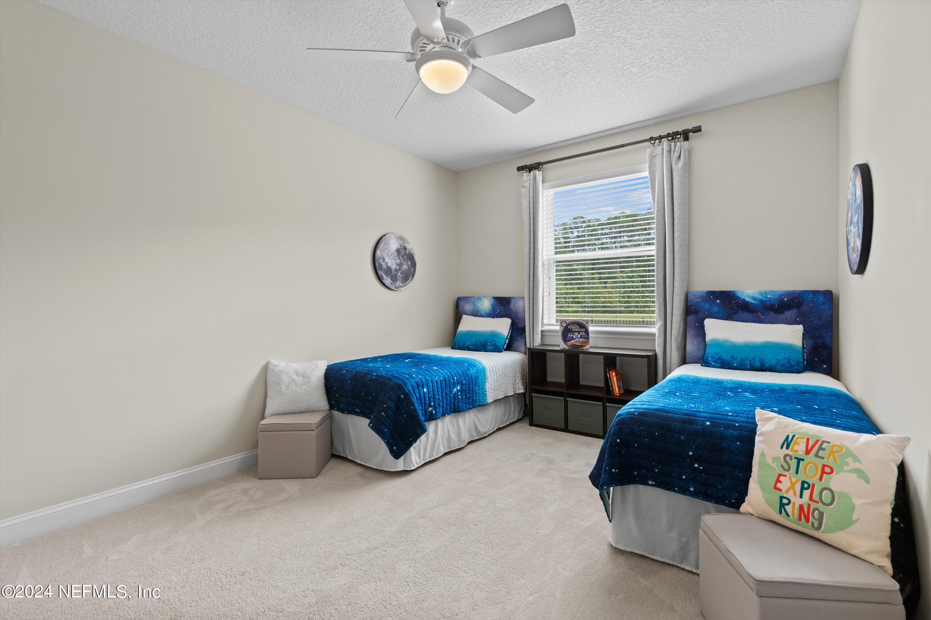 736 ASPEN LEAF Drive