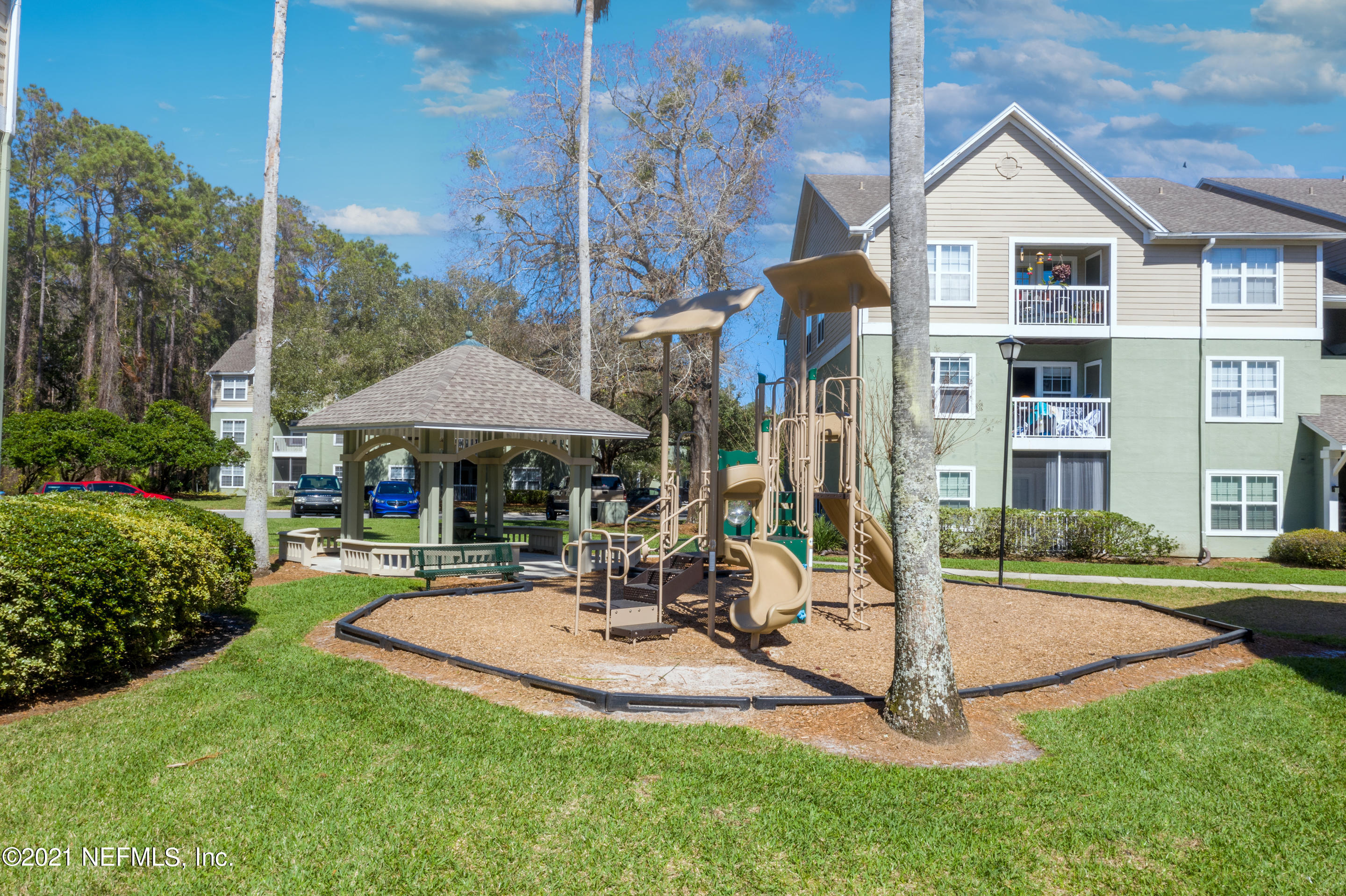 7701 TIMBERLIN PARK Boulevard, 918