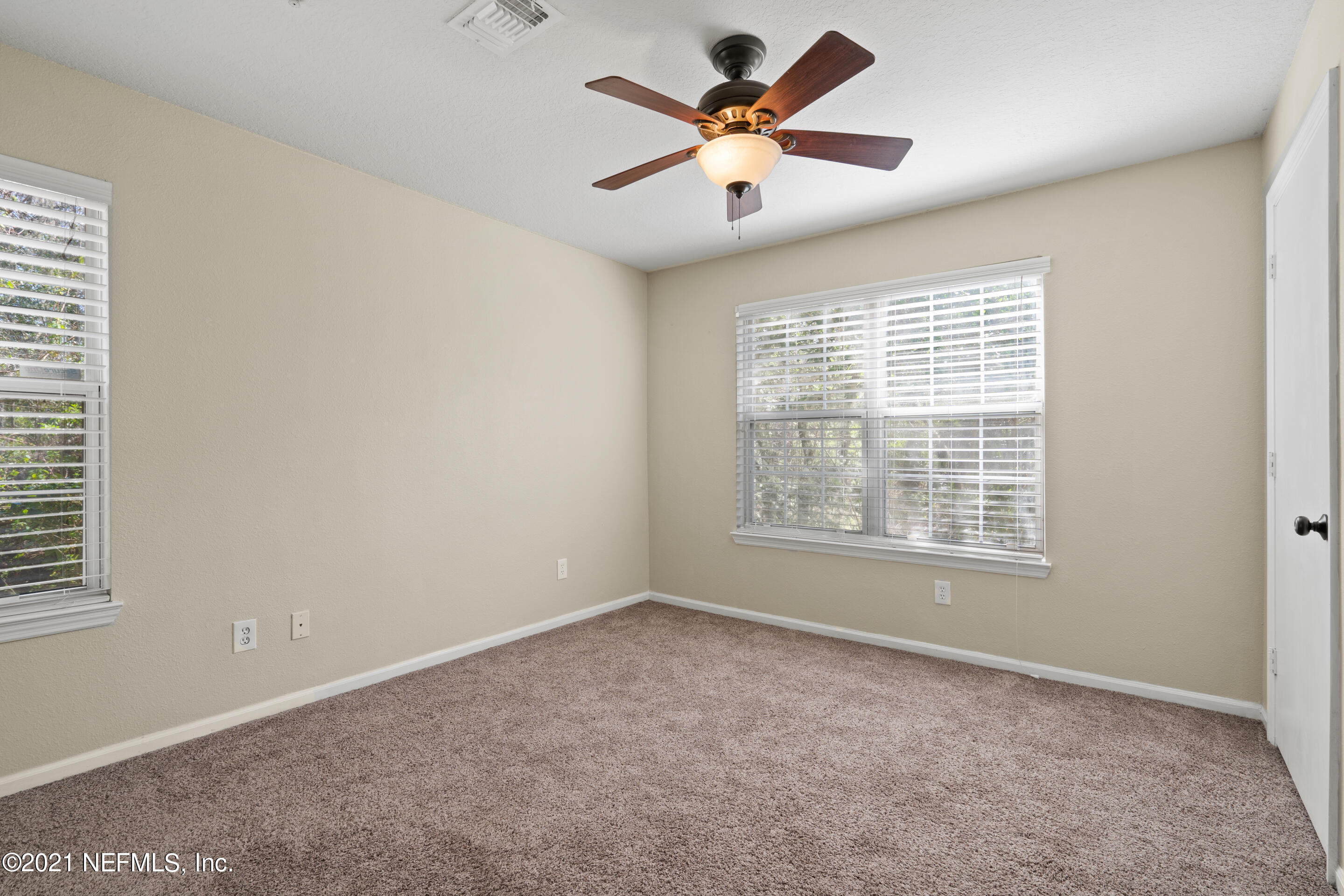 7701 TIMBERLIN PARK Boulevard, 918