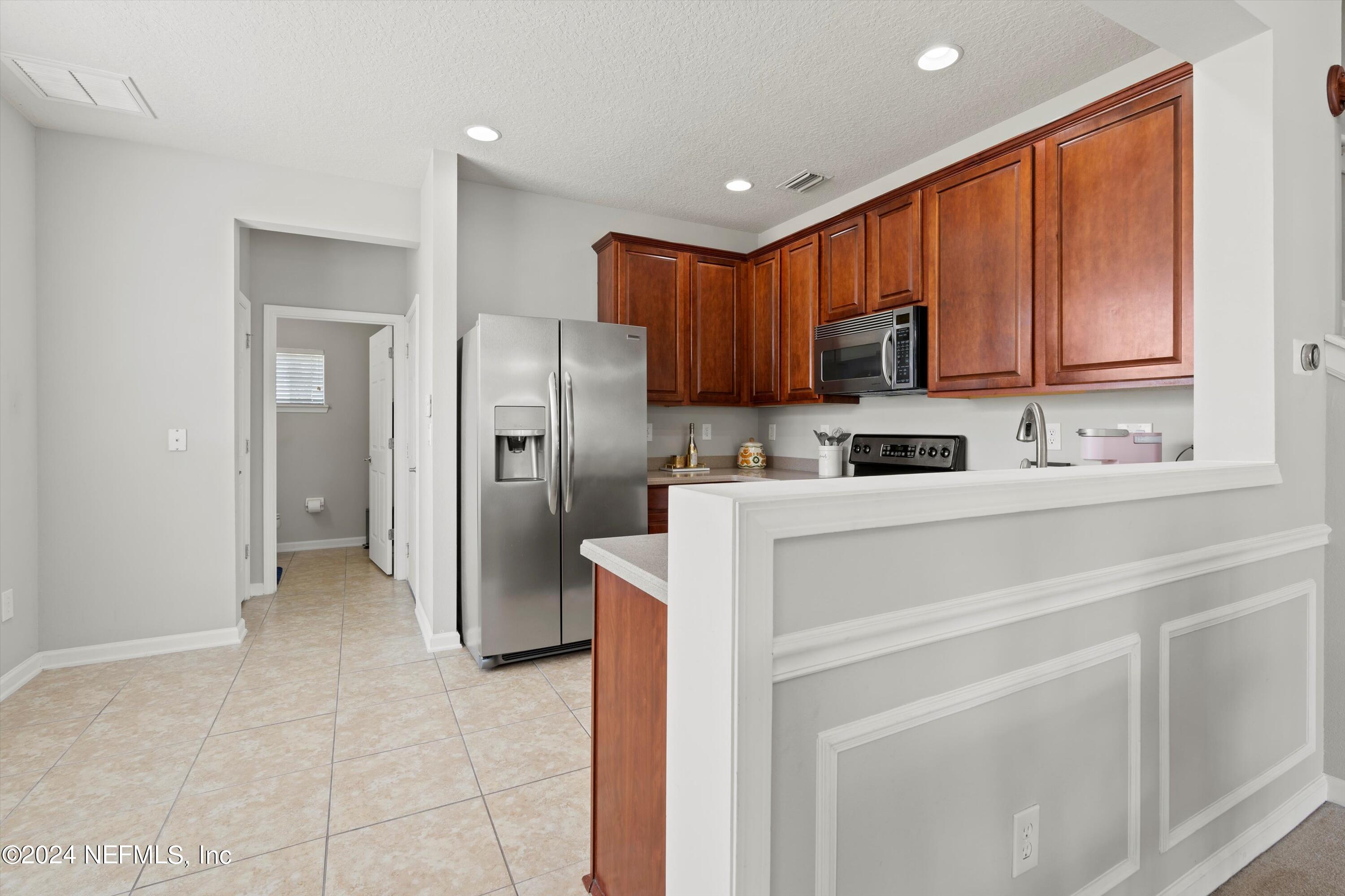 4223 MARBLEWOOD Lane