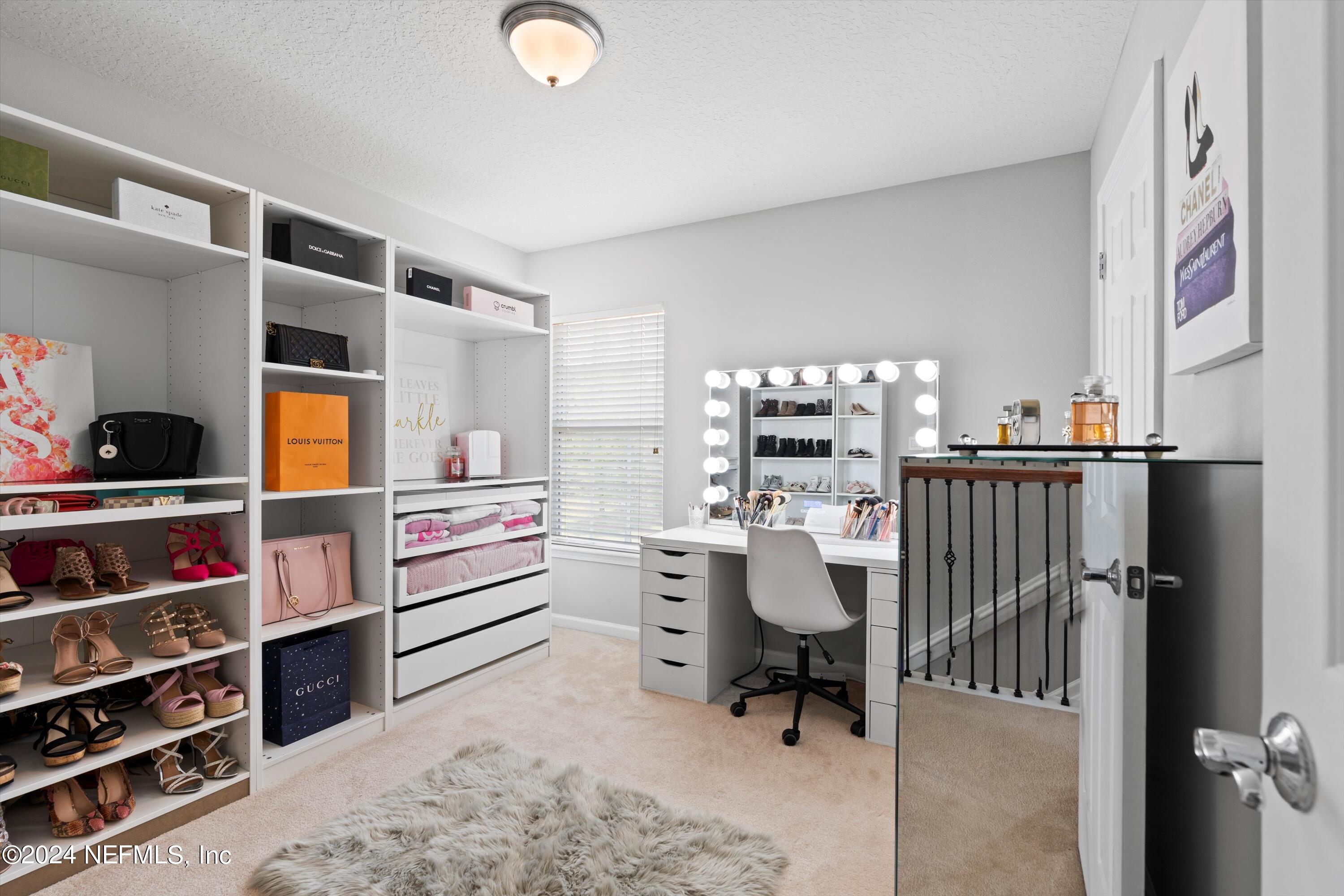 4223 MARBLEWOOD Lane