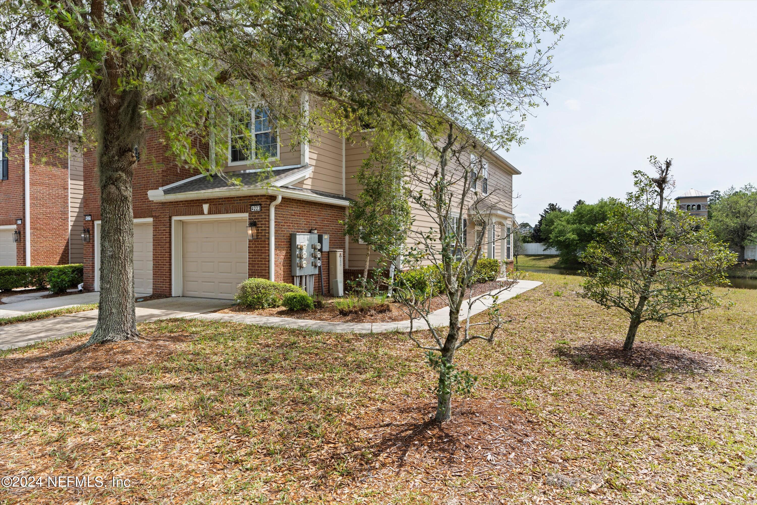 4223 MARBLEWOOD Lane