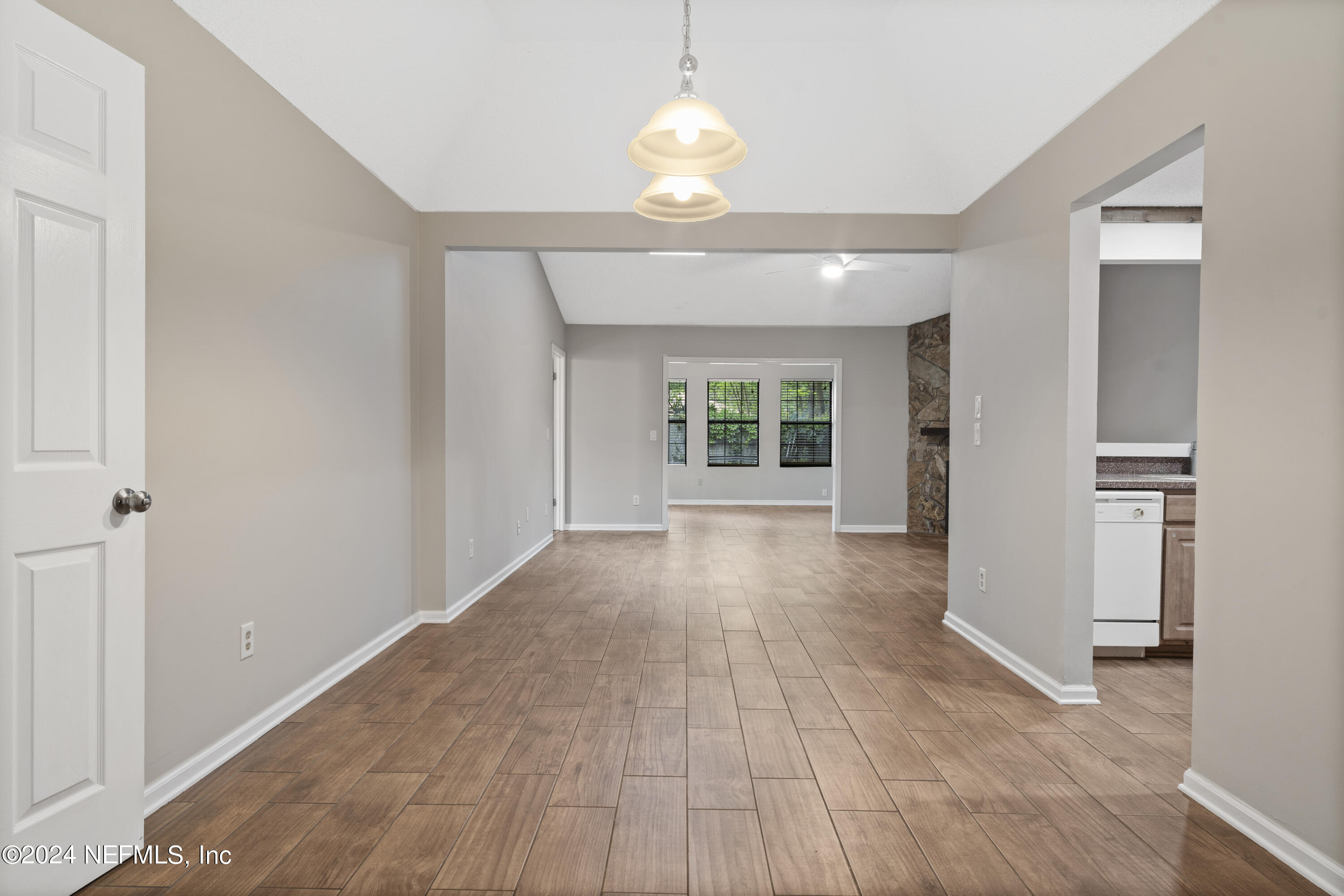 7453 COLONY COVE Lane