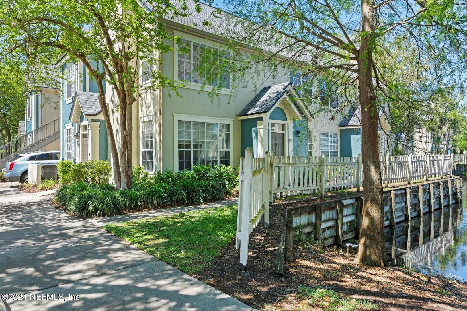 13700 RICHMOND PARK Drive, 807