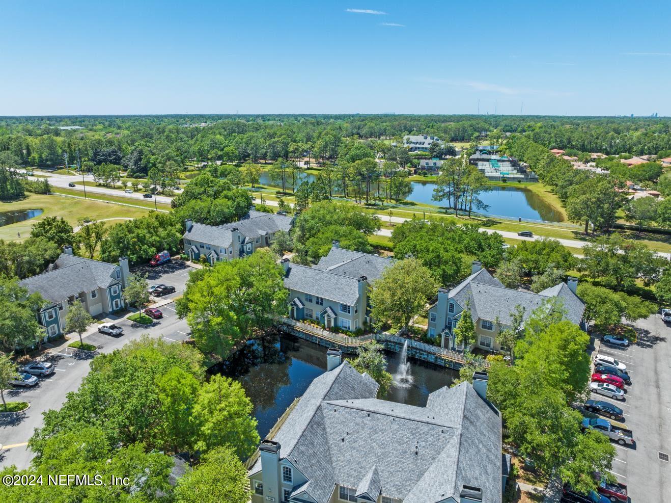 13700 RICHMOND PARK Drive, 807