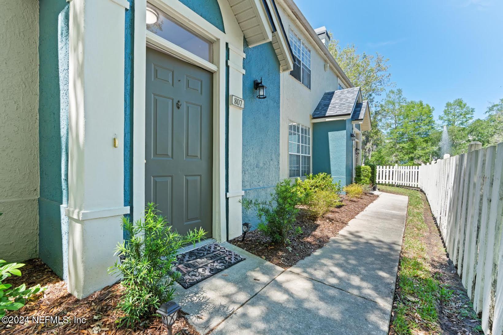 13700 RICHMOND PARK Drive, 807