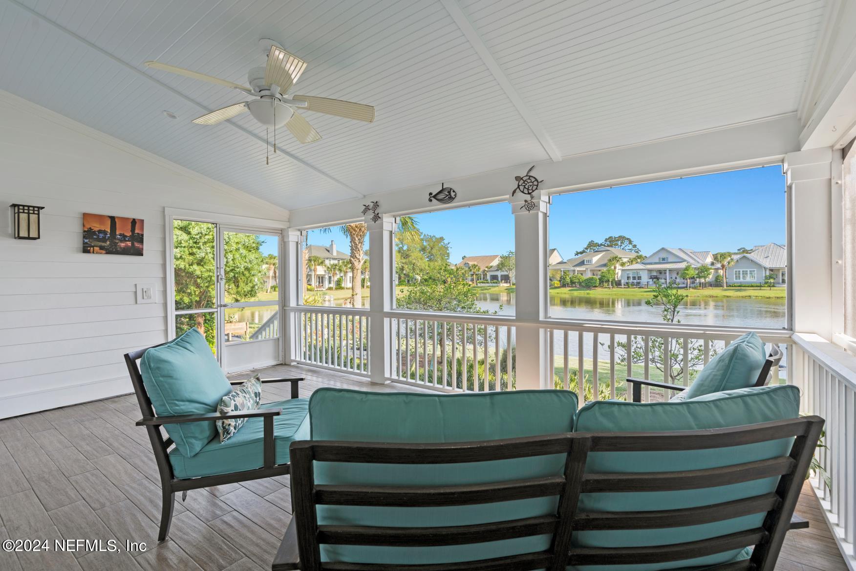 582 COASTAL OAK Lane