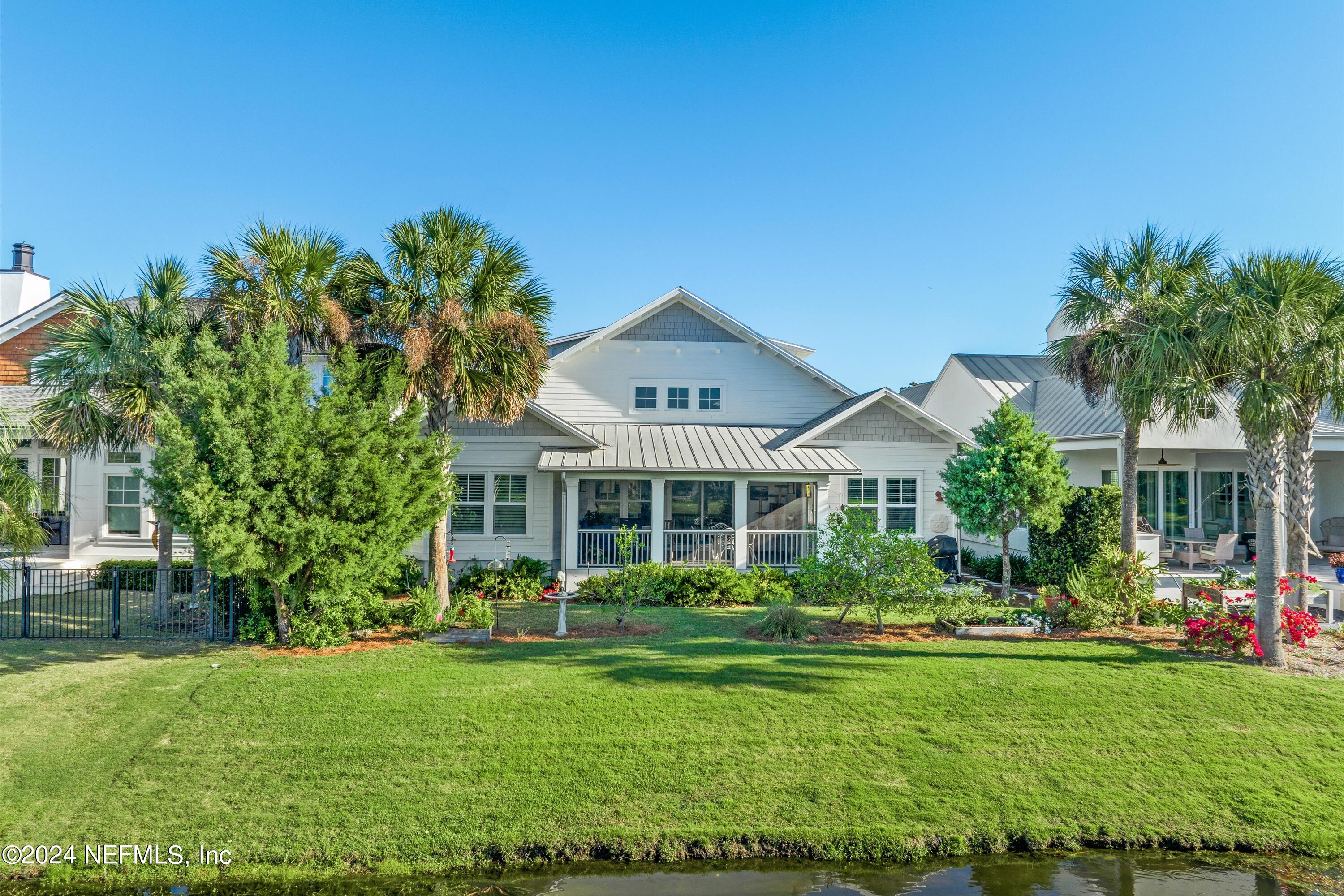 582 COASTAL OAK Lane