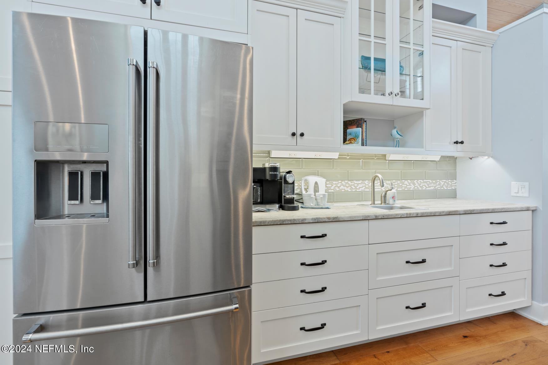 582 COASTAL OAK Lane