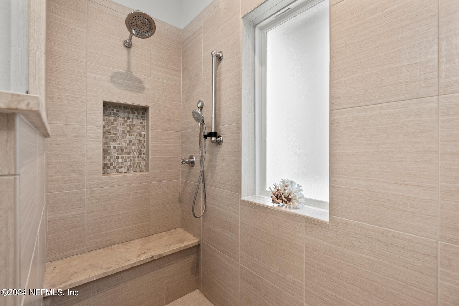 582 COASTAL OAK Lane