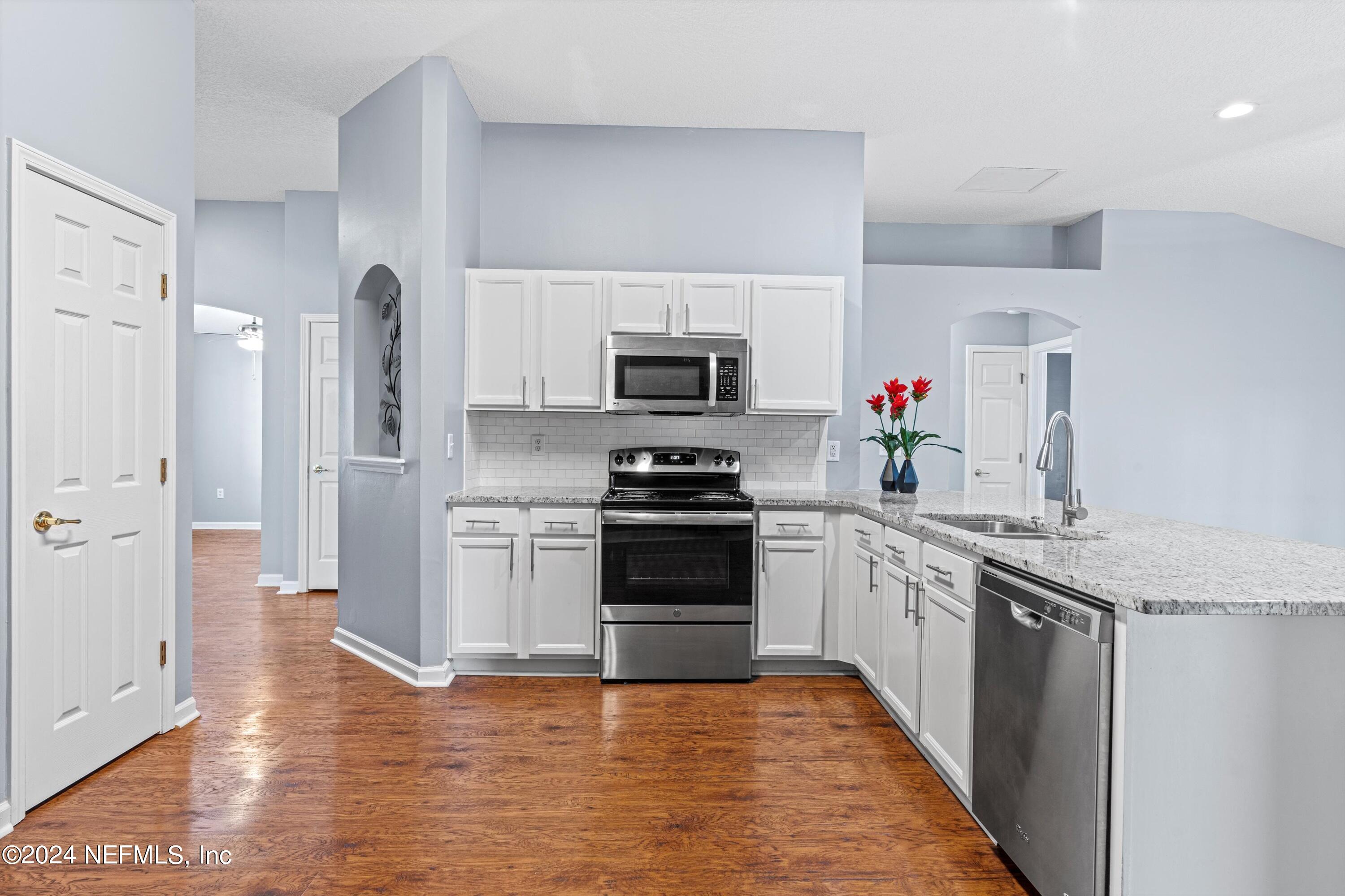 14215 SEA EAGLE Drive