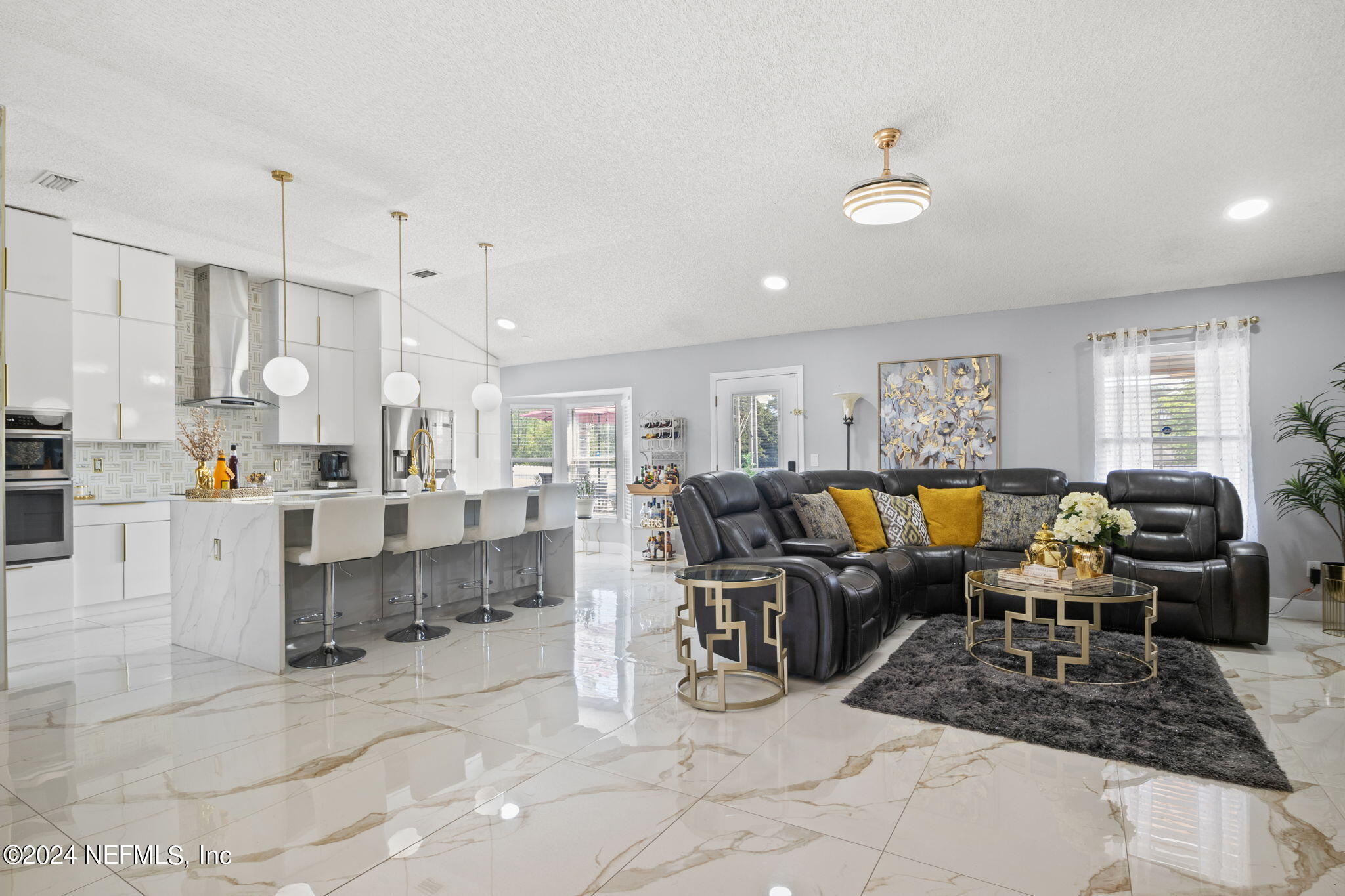 487 PORTOBELLO Drive