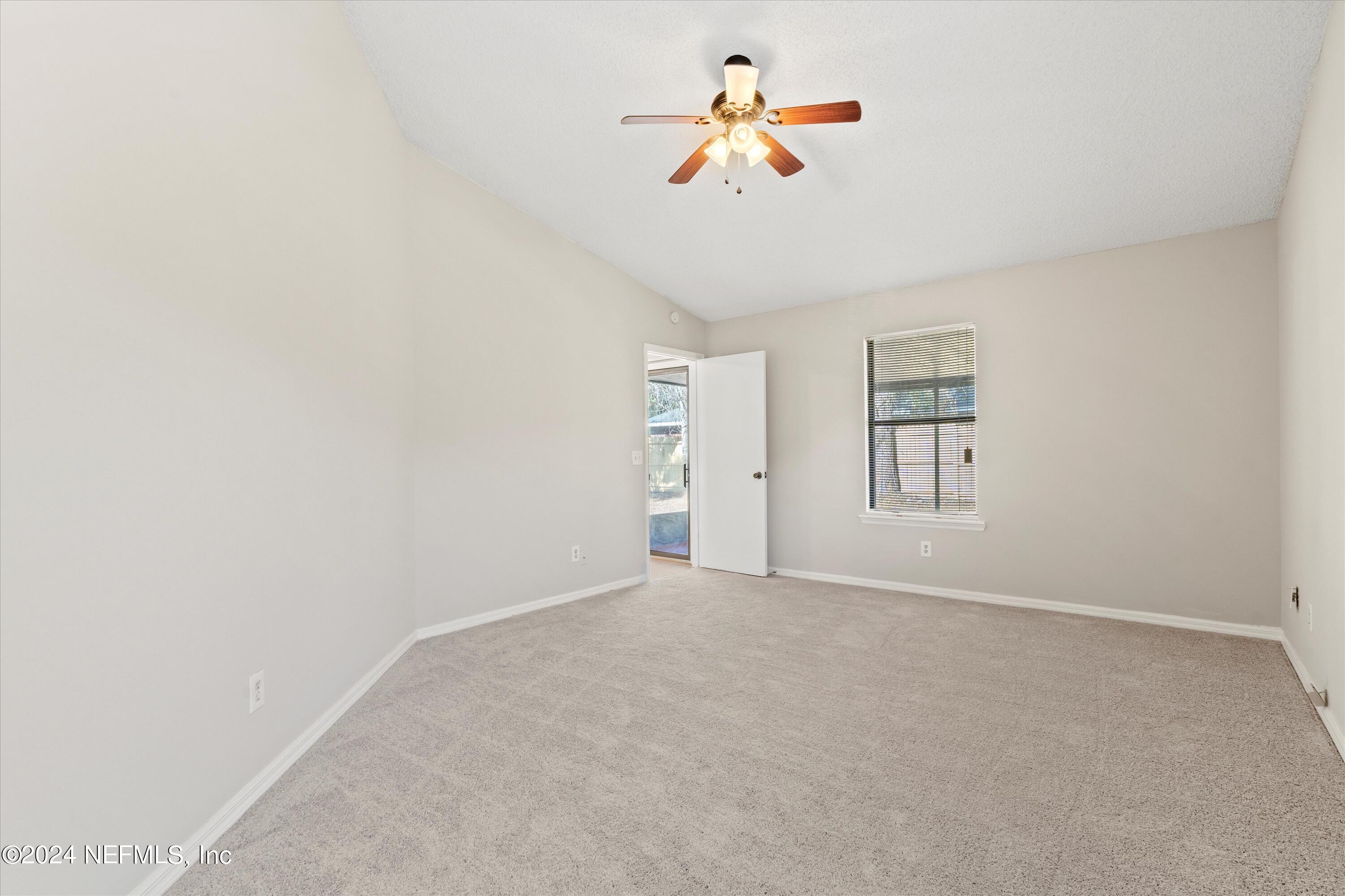 7955 DIAMOND LEAF Drive