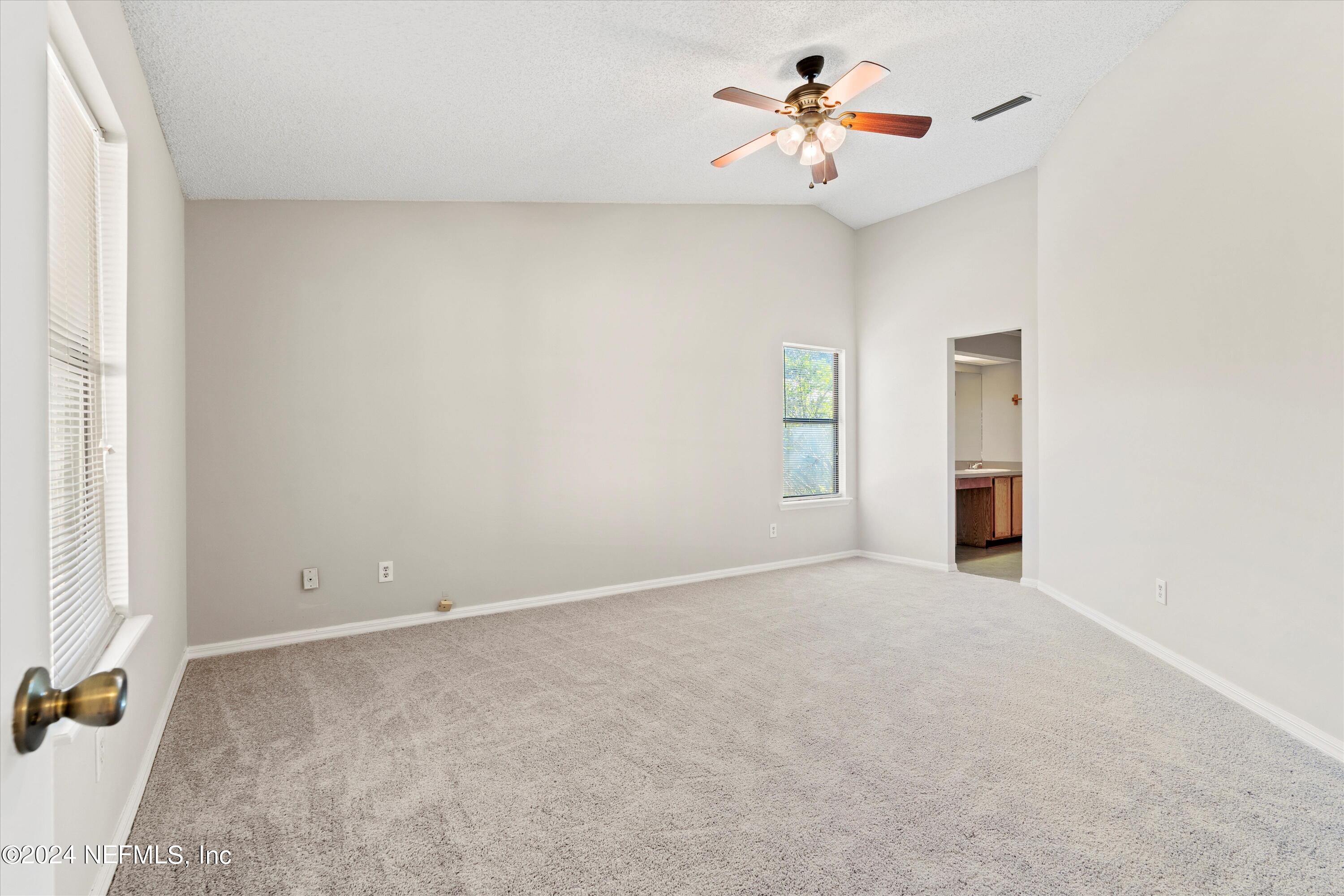 7955 DIAMOND LEAF Drive