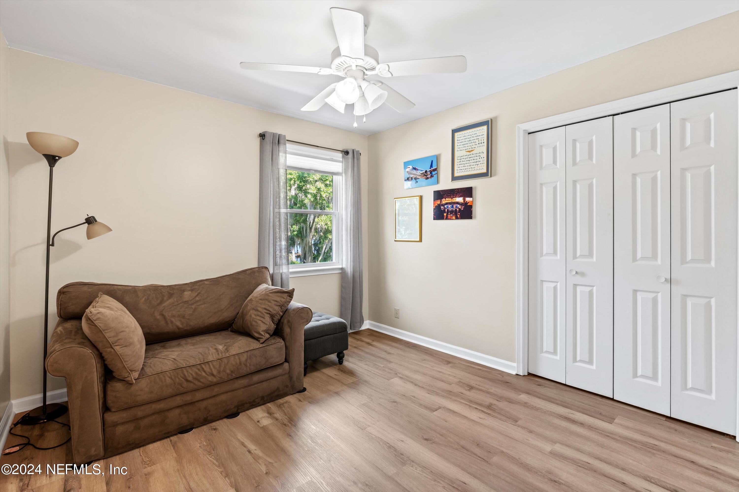 1822 WATERBURY Lane
