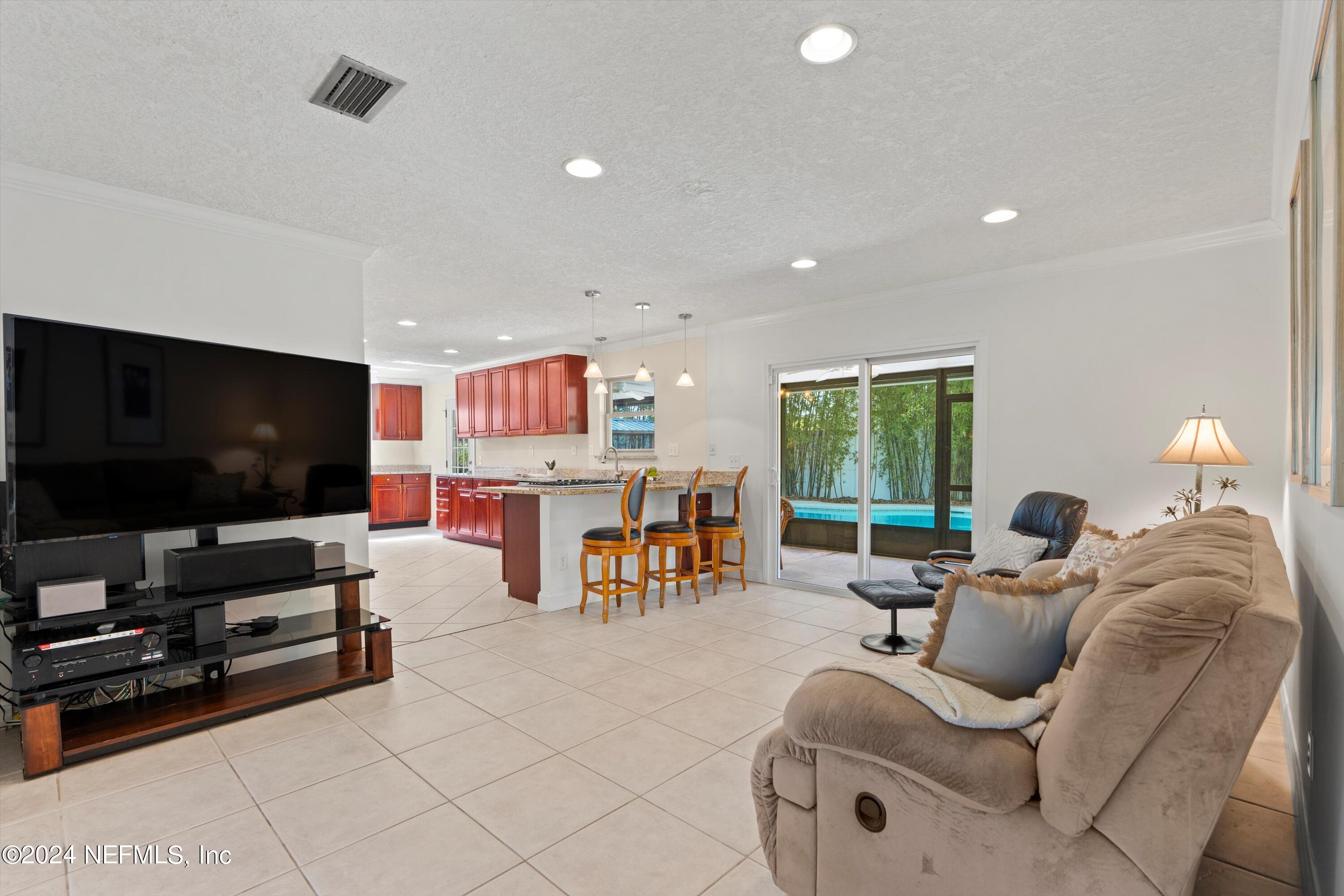 8 BLUEFISH Place