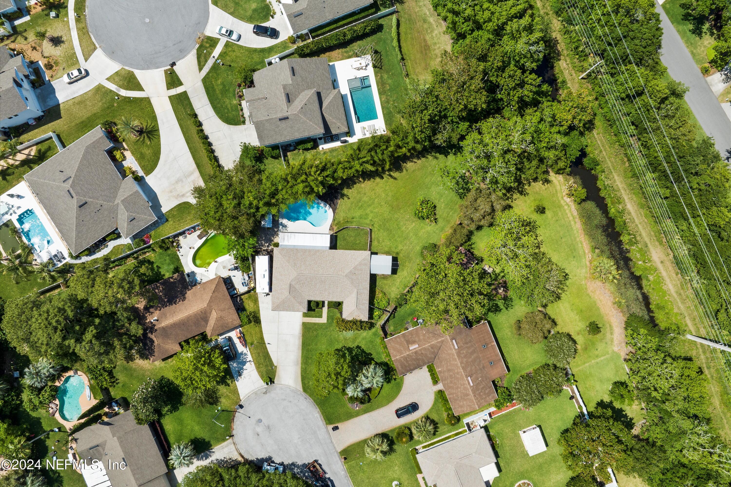 8 BLUEFISH Place