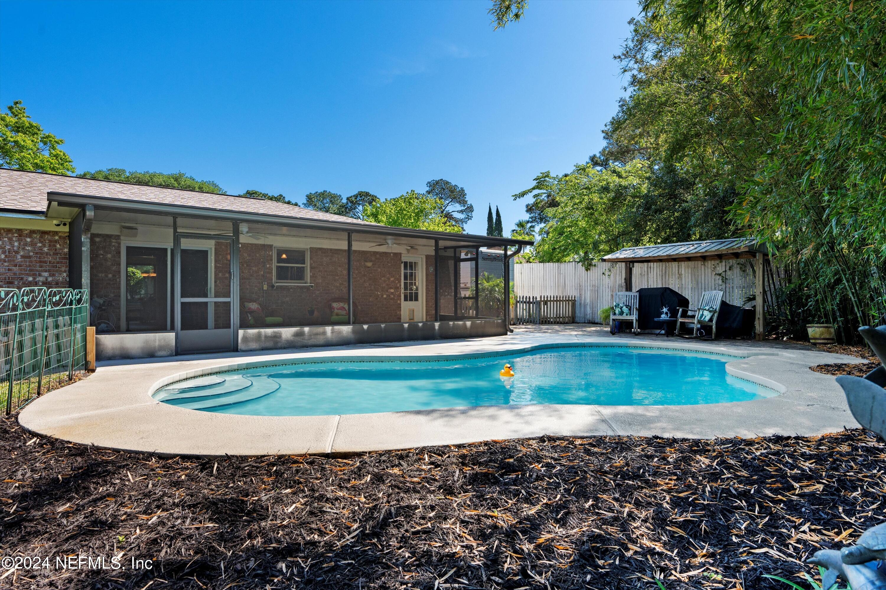 8 BLUEFISH Place