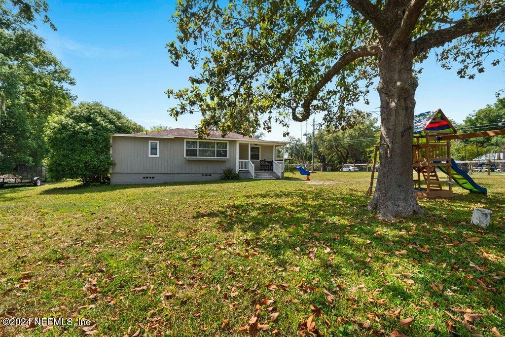 2104 HILLTOP Boulevard