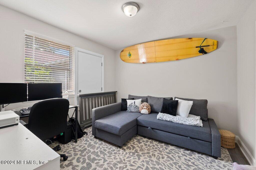 2104 HILLTOP Boulevard