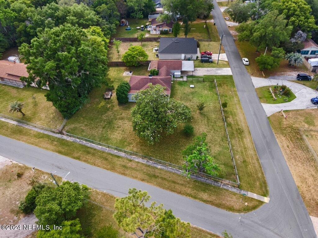 2104 HILLTOP Boulevard