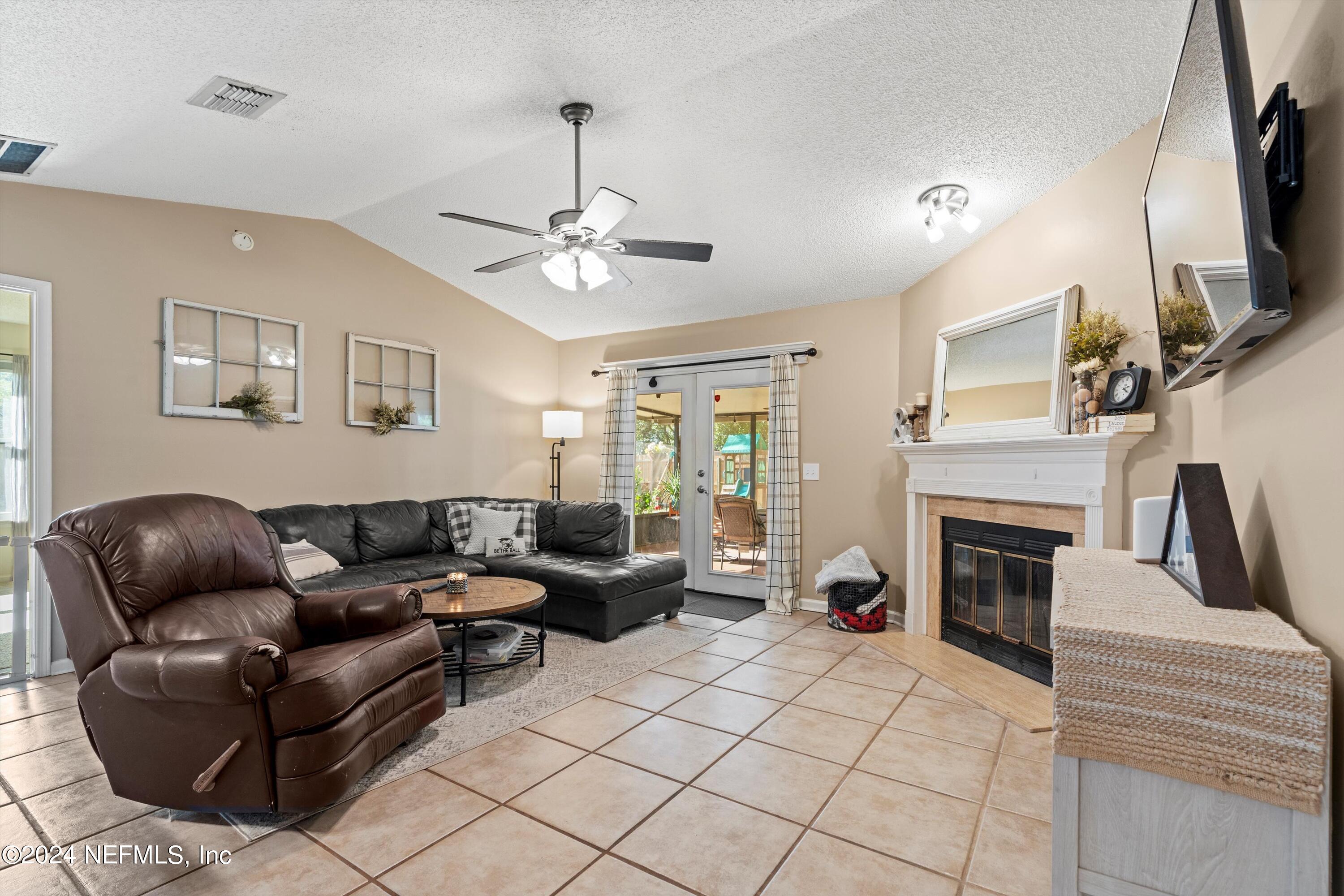 12437 SAFESHELTER Drive S