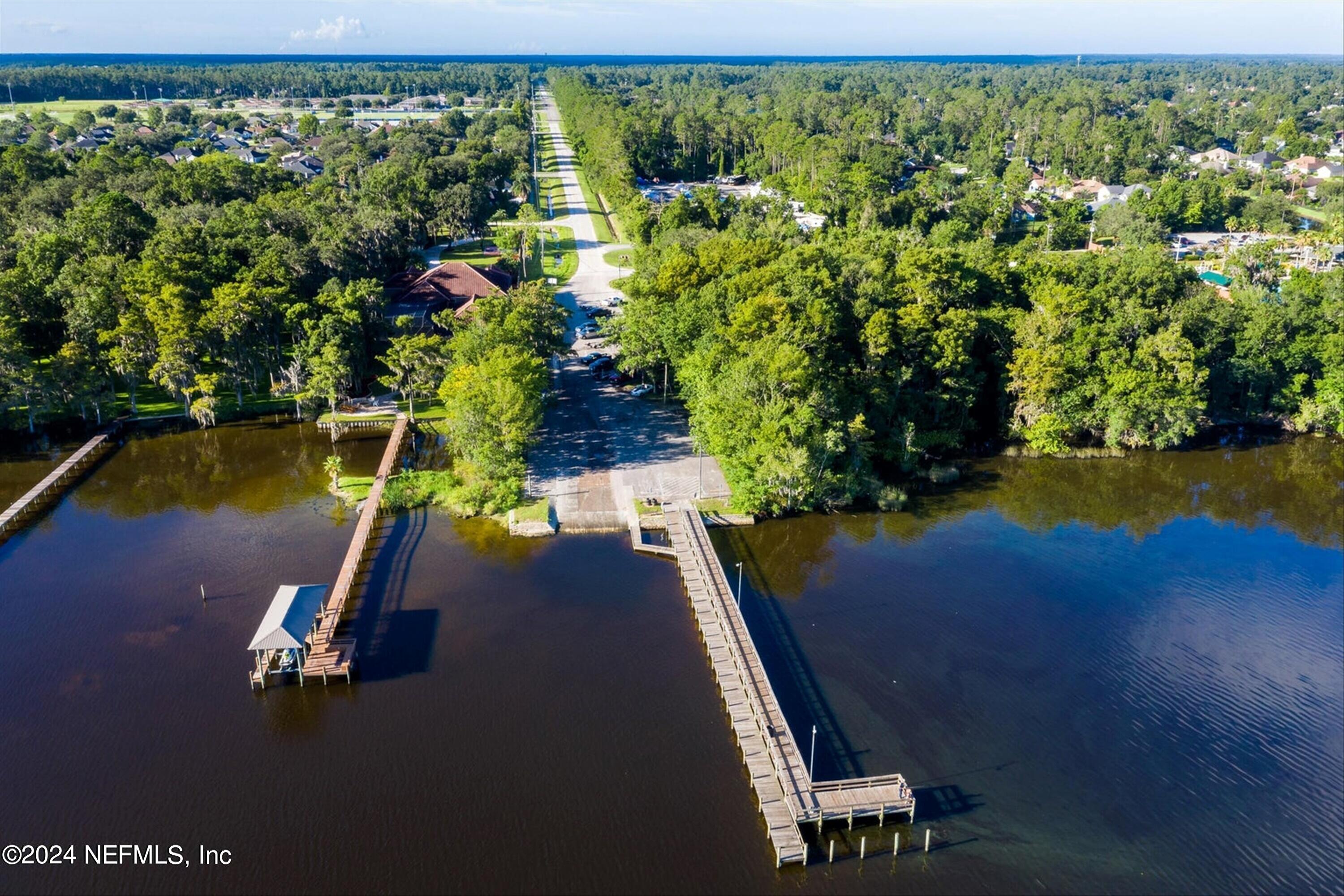 2231 WIDE REACH Drive