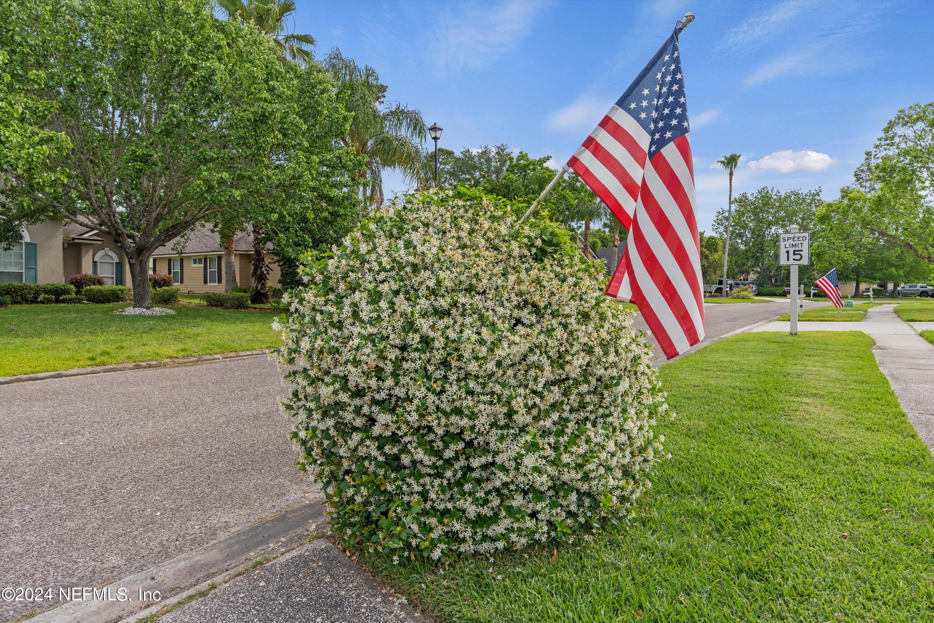 2231 WIDE REACH Drive