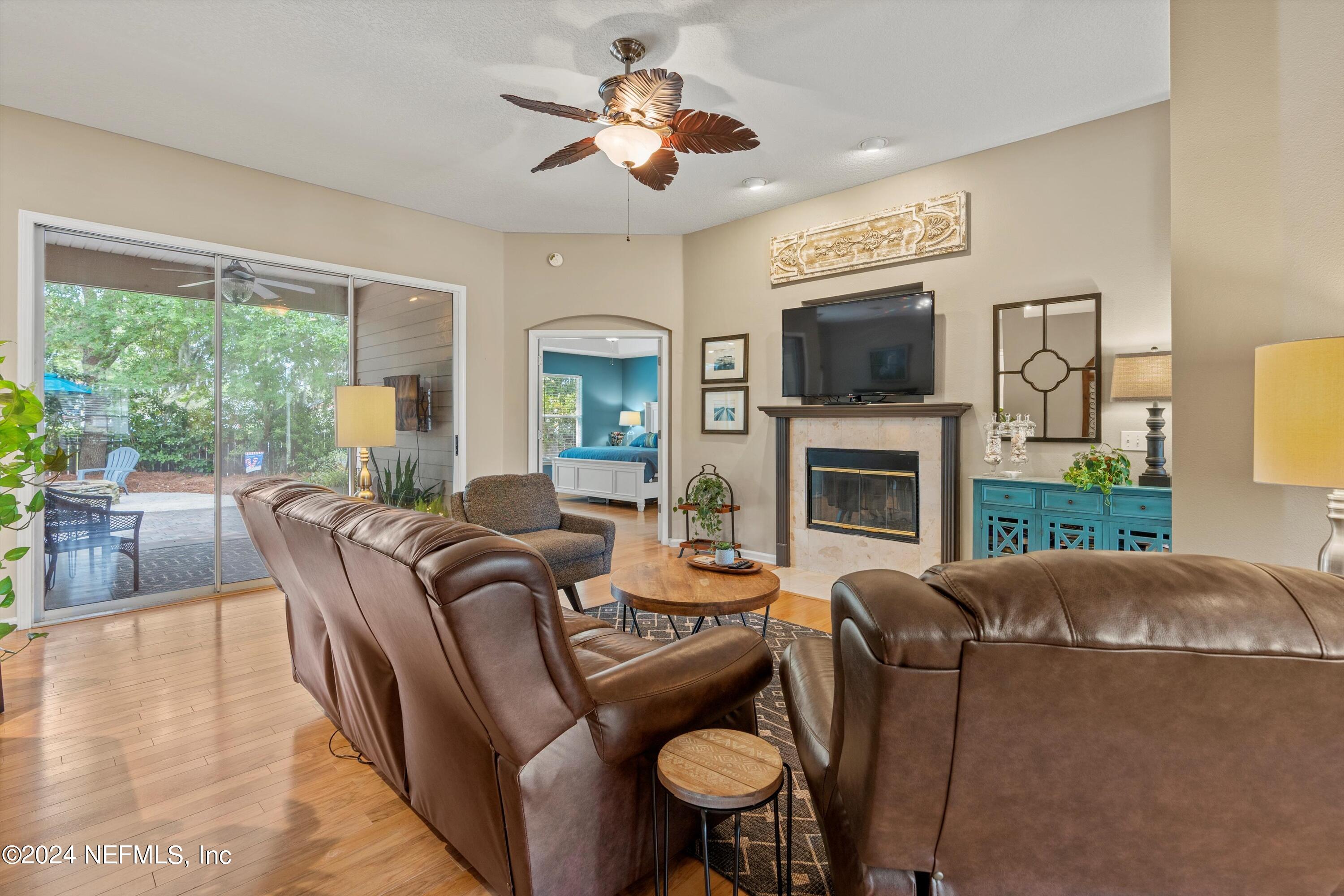 2231 WIDE REACH Drive