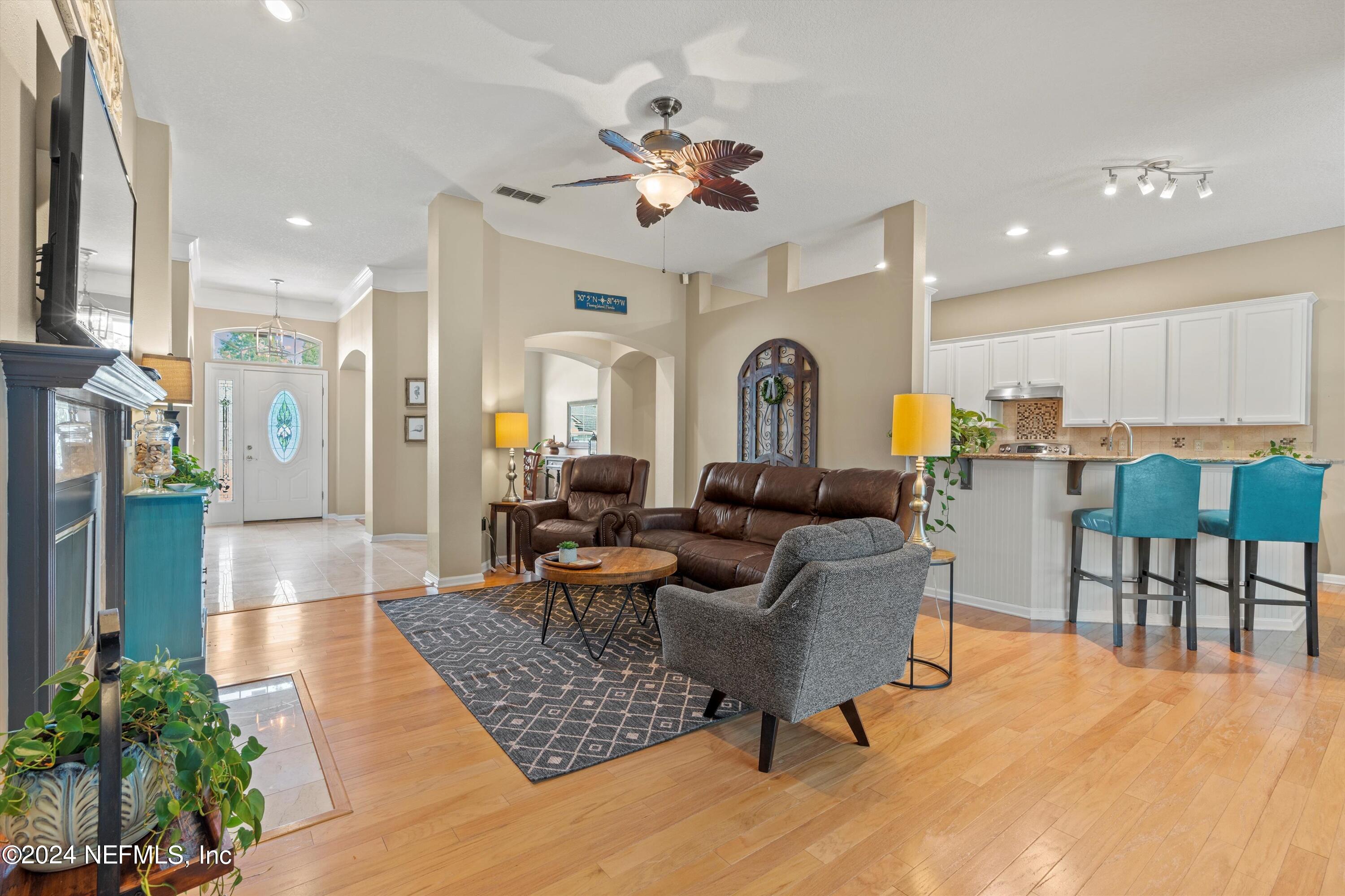 2231 WIDE REACH Drive