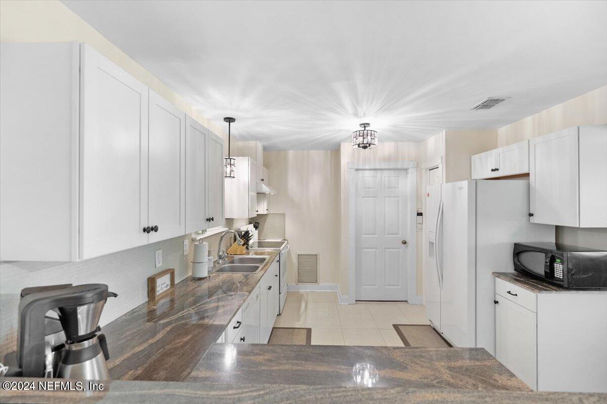 556 WILLIAM PENN Street