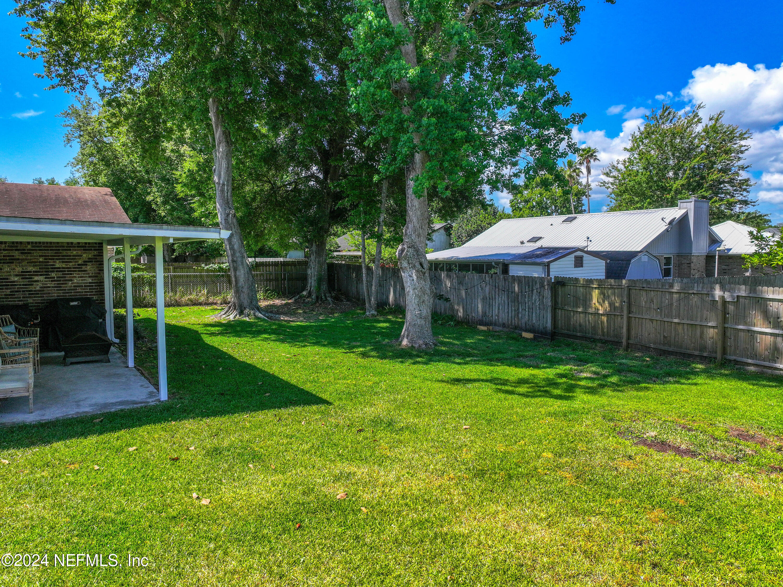 556 WILLIAM PENN Street