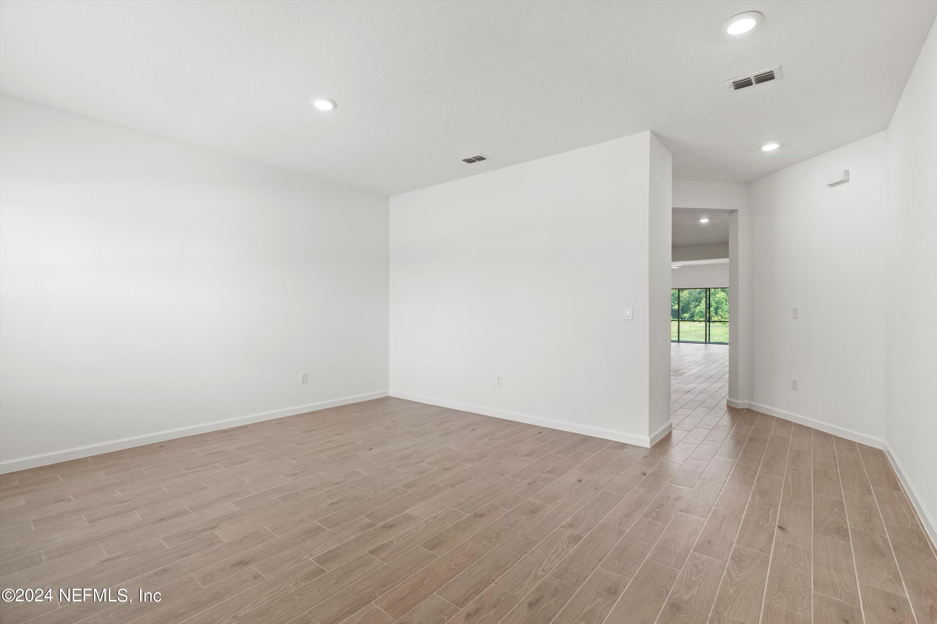 9692 GAYNOR Circle