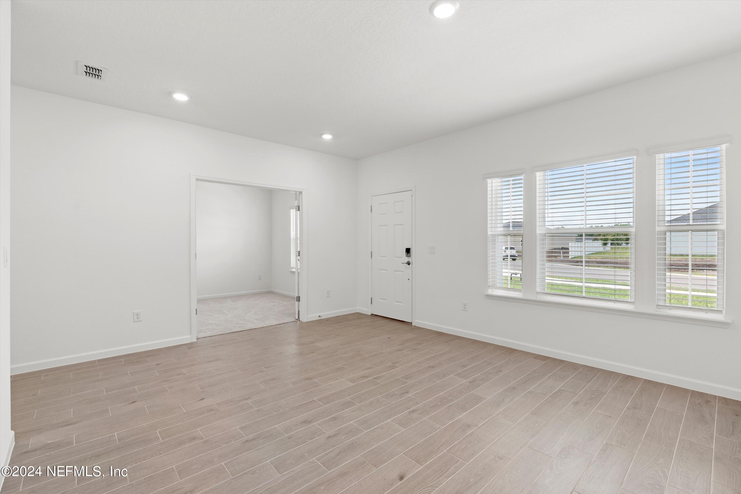 9692 GAYNOR Circle