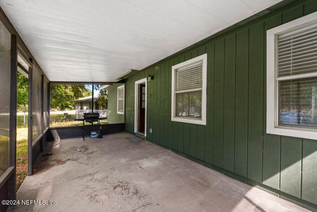 4745 SOUTHGATE Drive